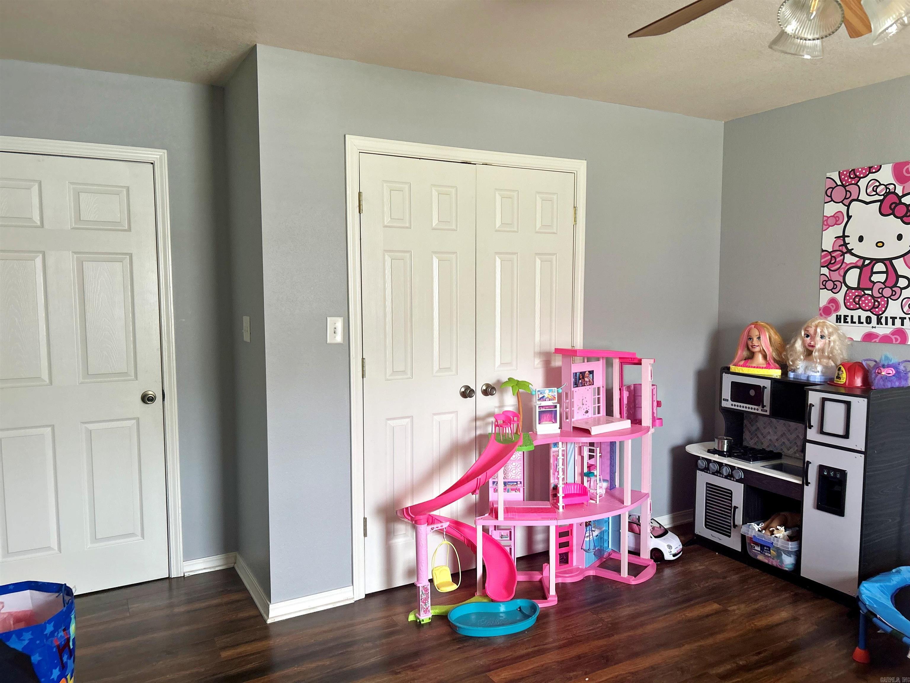 117 Somersett Drive