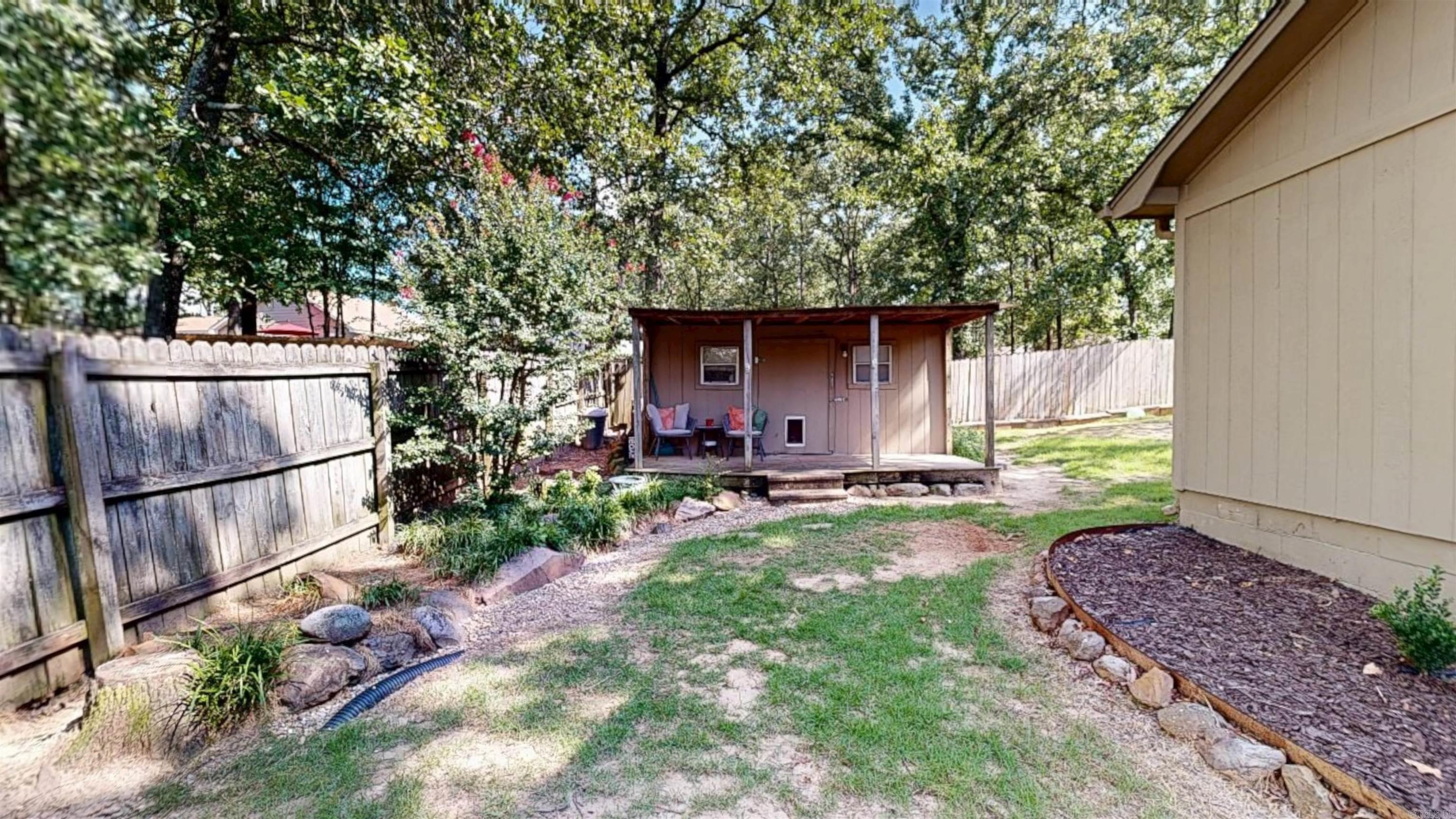 6 Oak Forest Loop