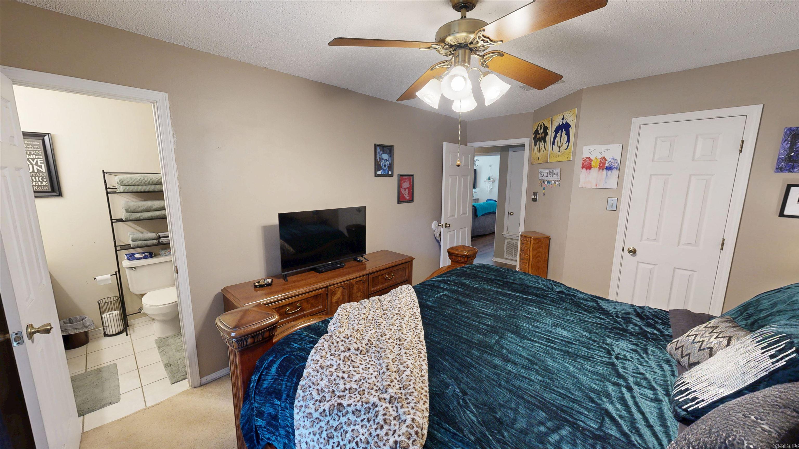 6 Oak Forest Loop