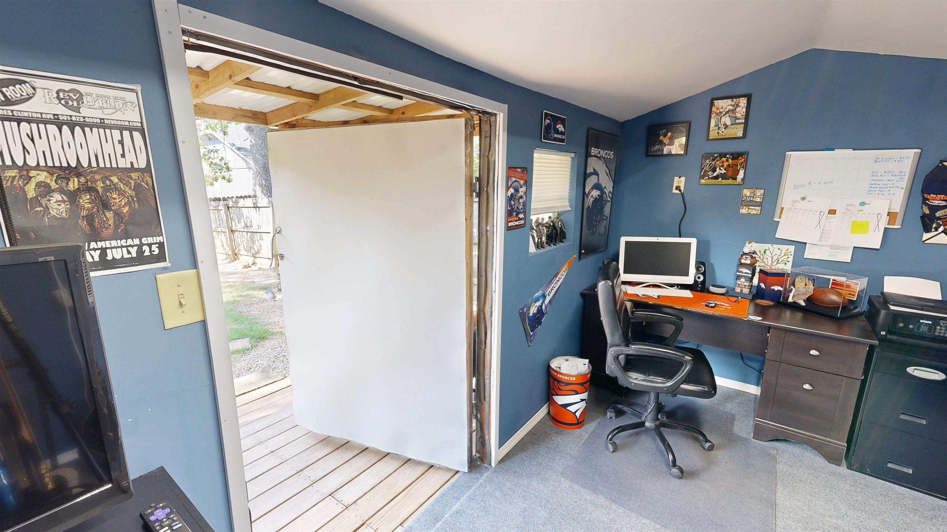 6 Oak Forest Loop