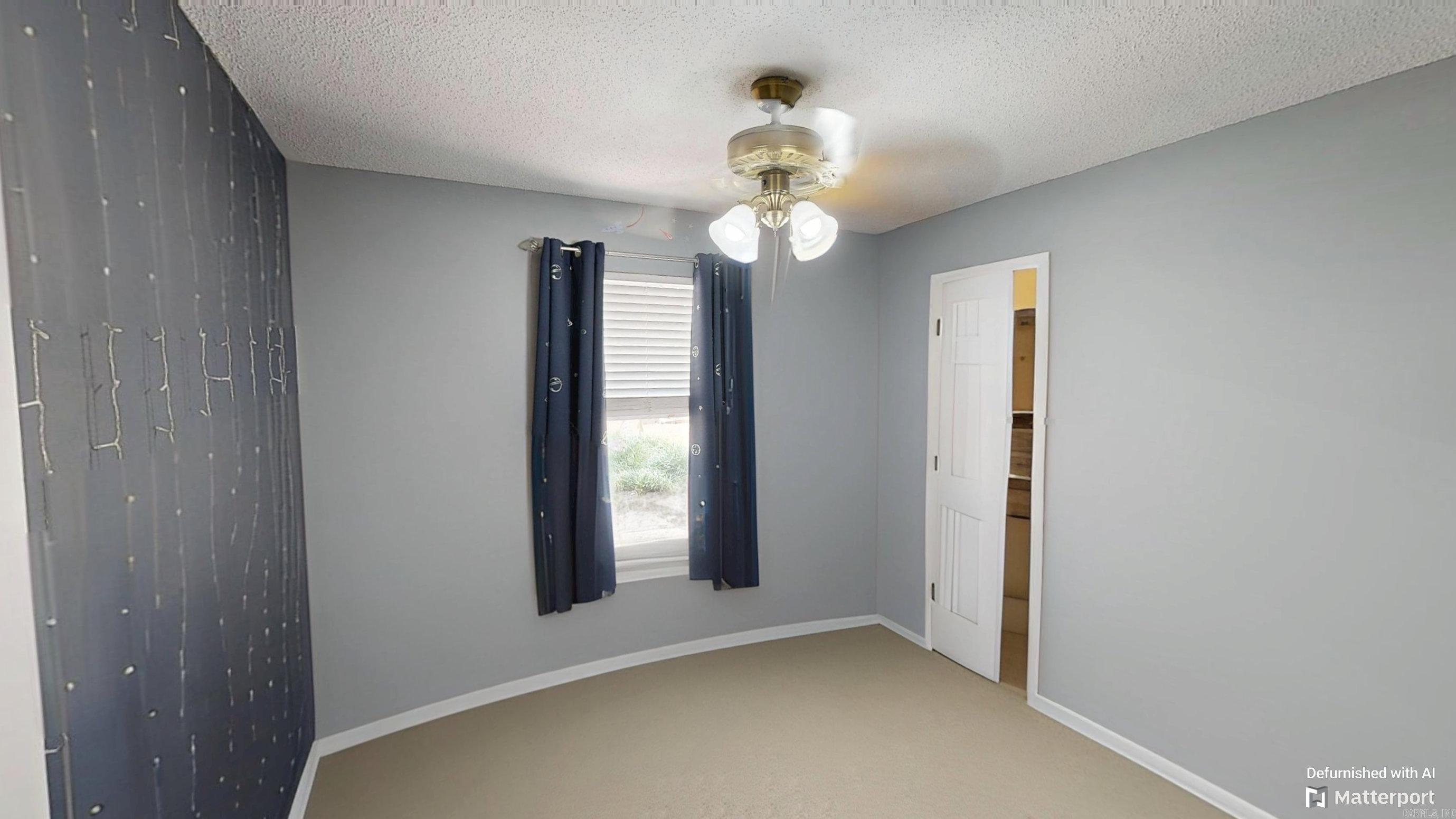 6 Oak Forest Loop