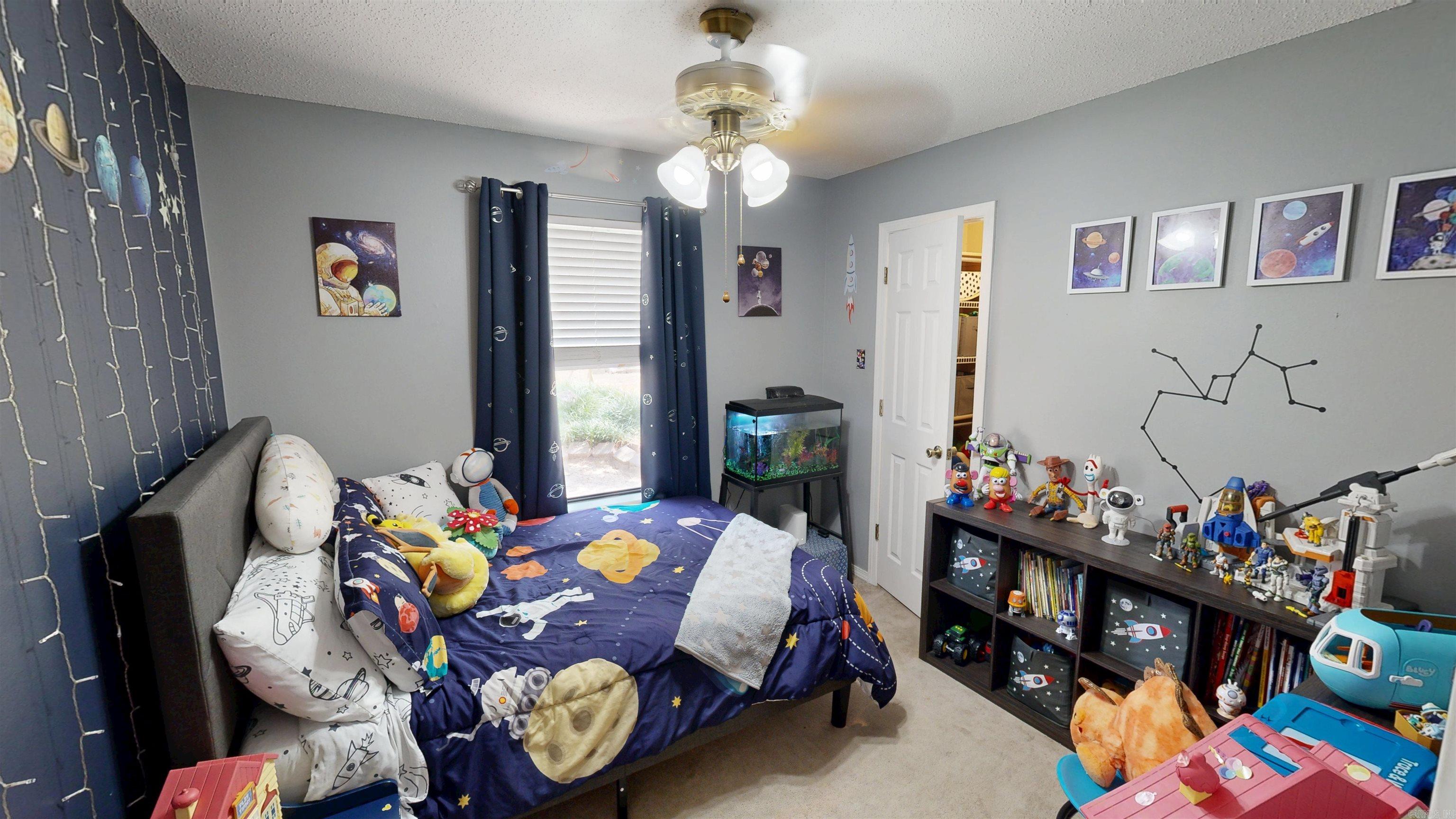6 Oak Forest Loop