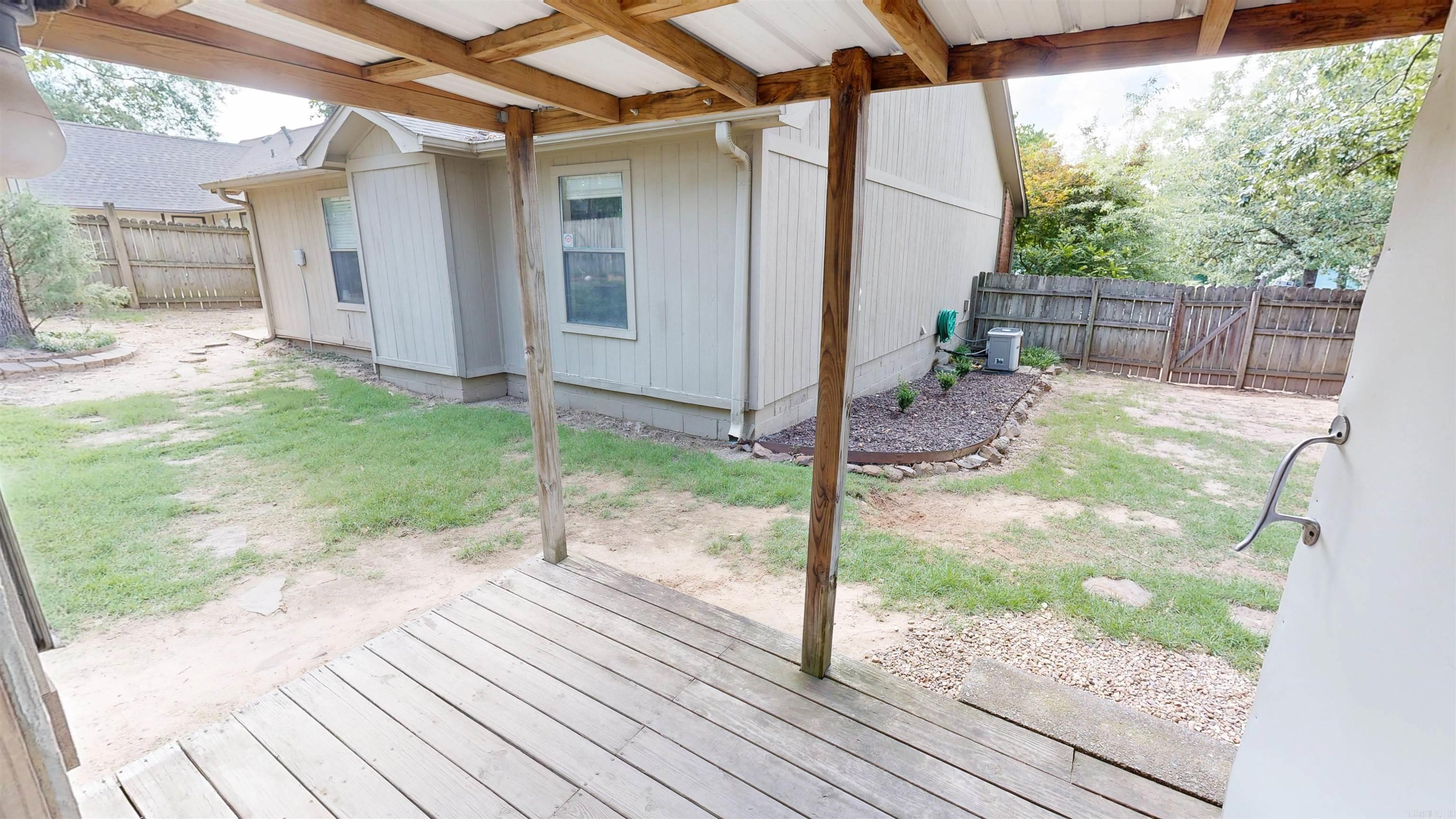 6 Oak Forest Loop