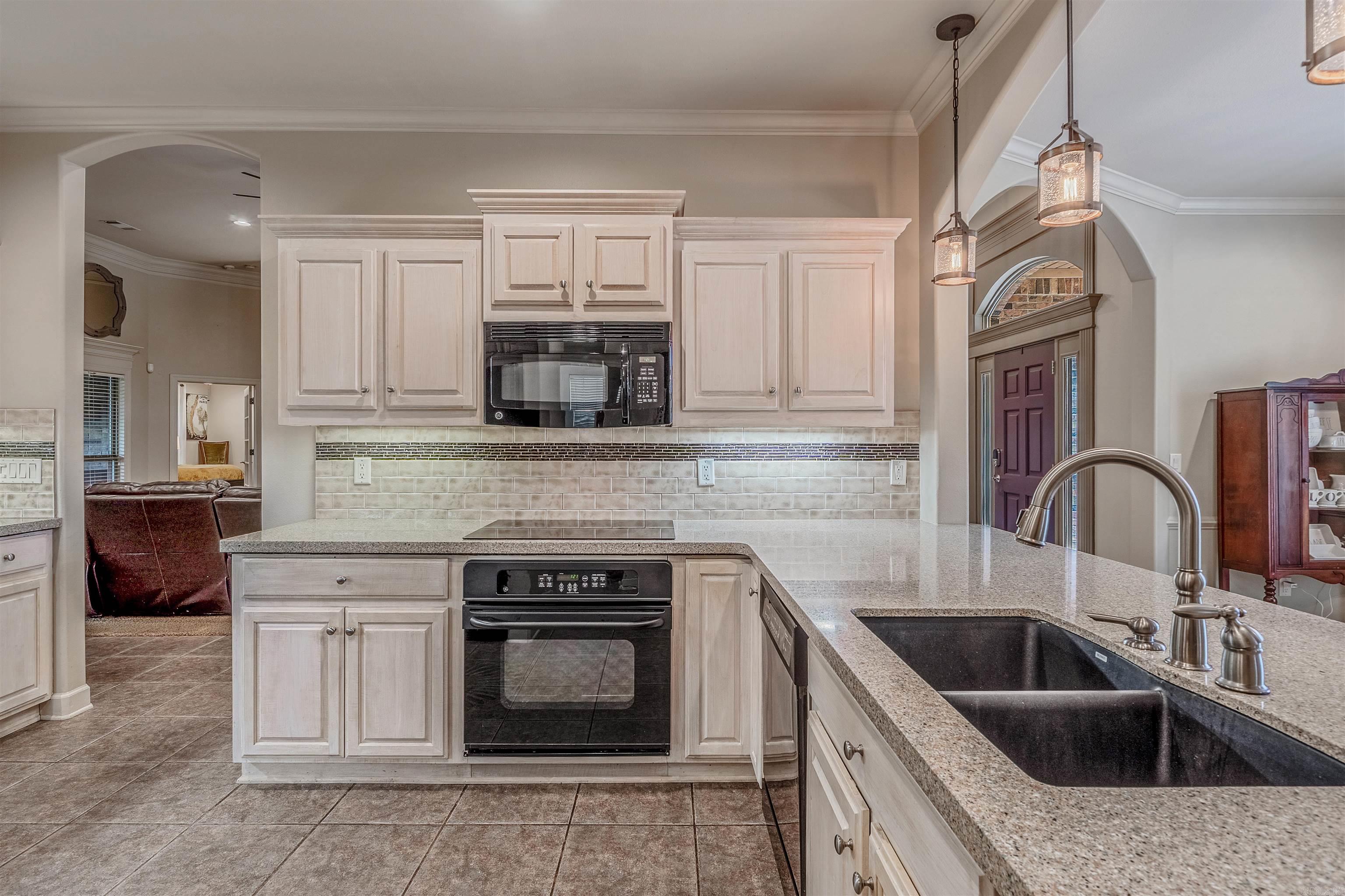25 Southshore Cove