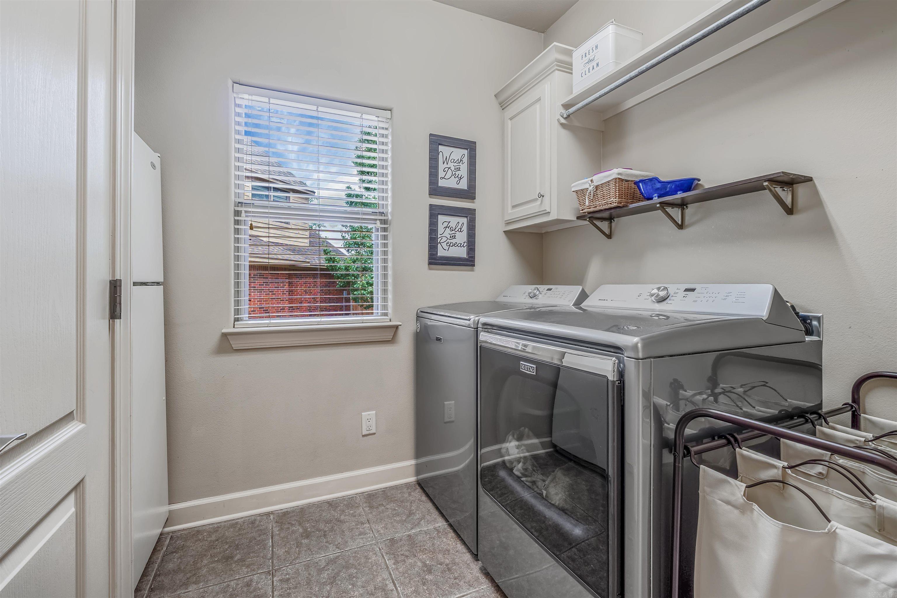 25 Southshore Cove