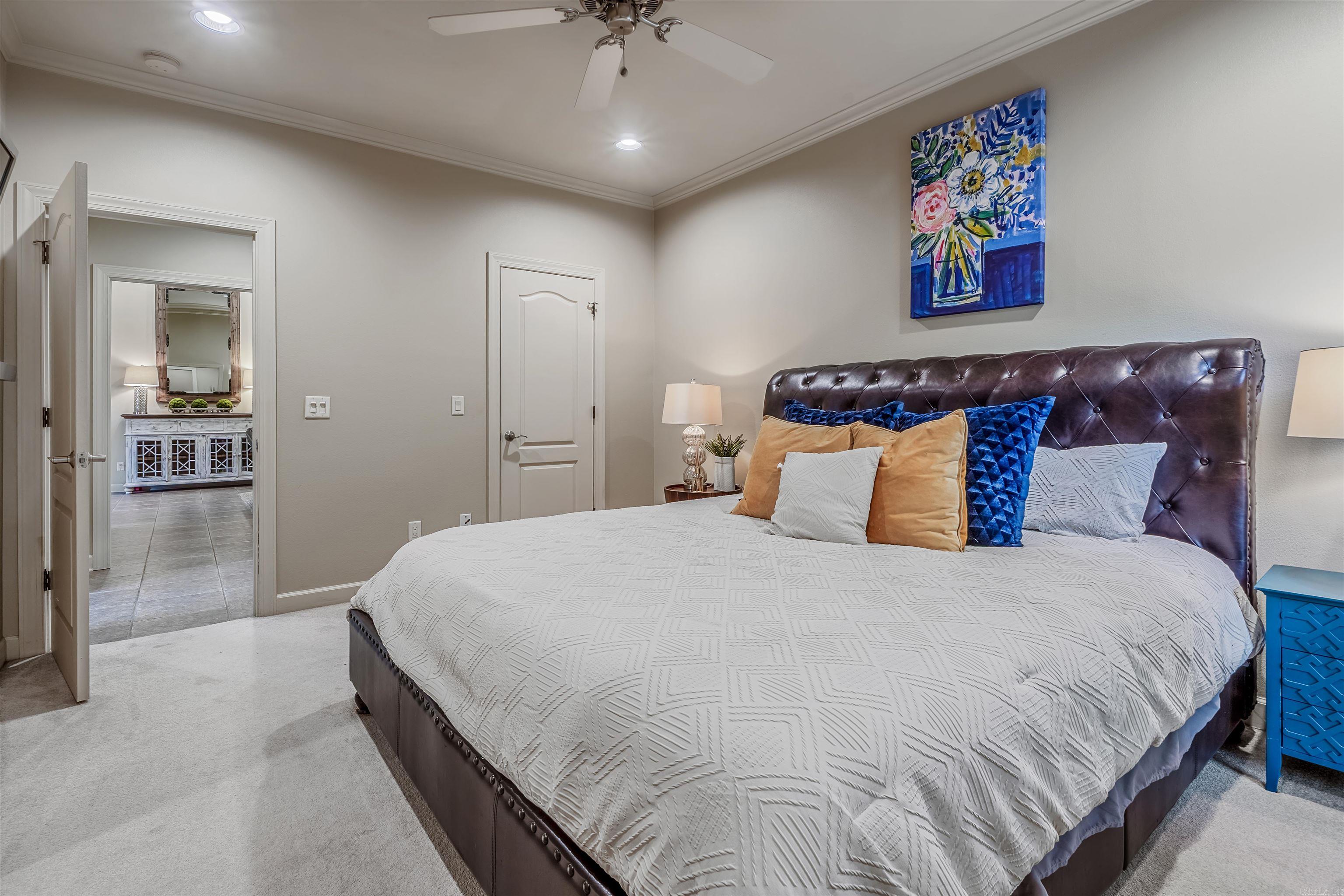 25 Southshore Cove