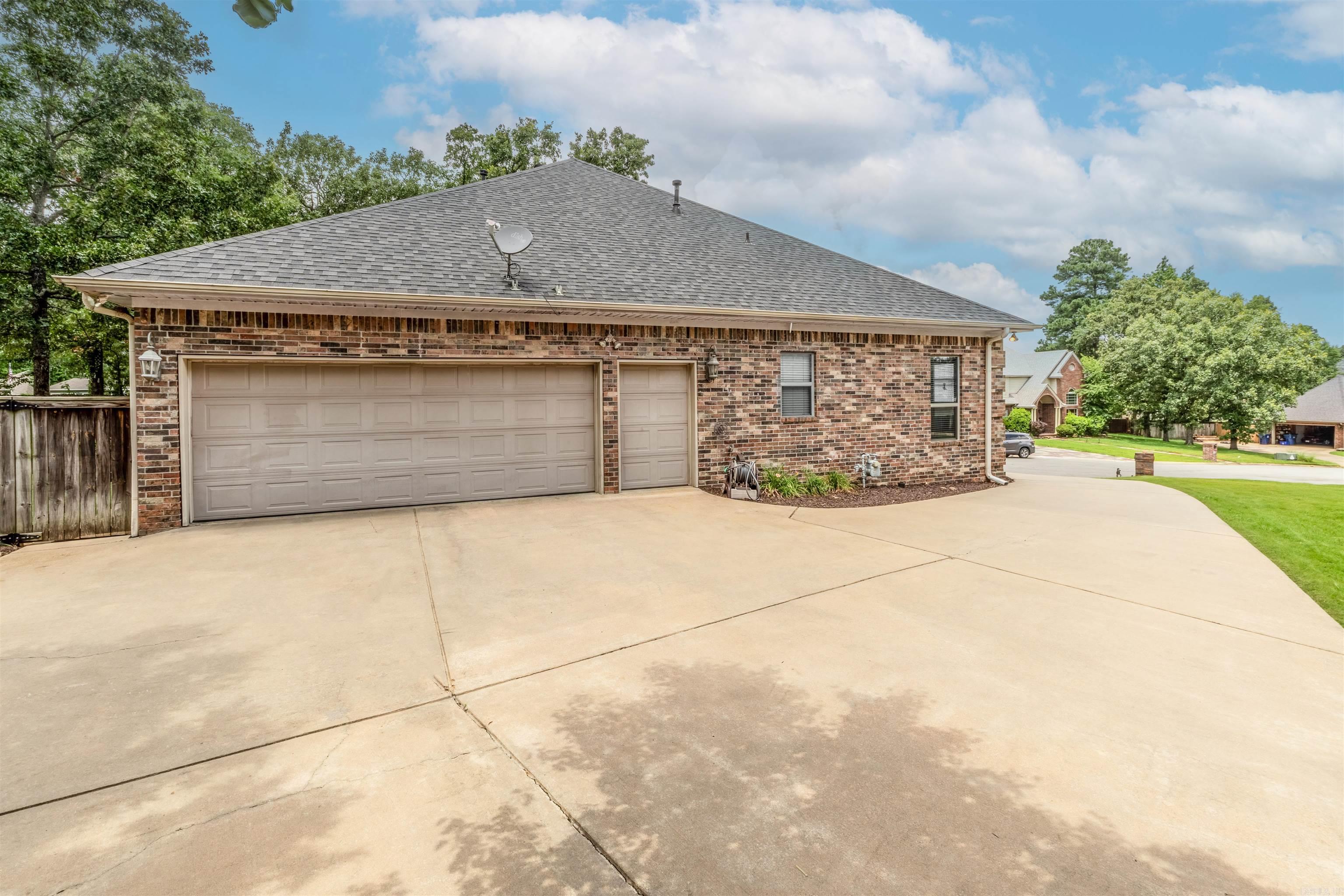 25 Southshore Cove