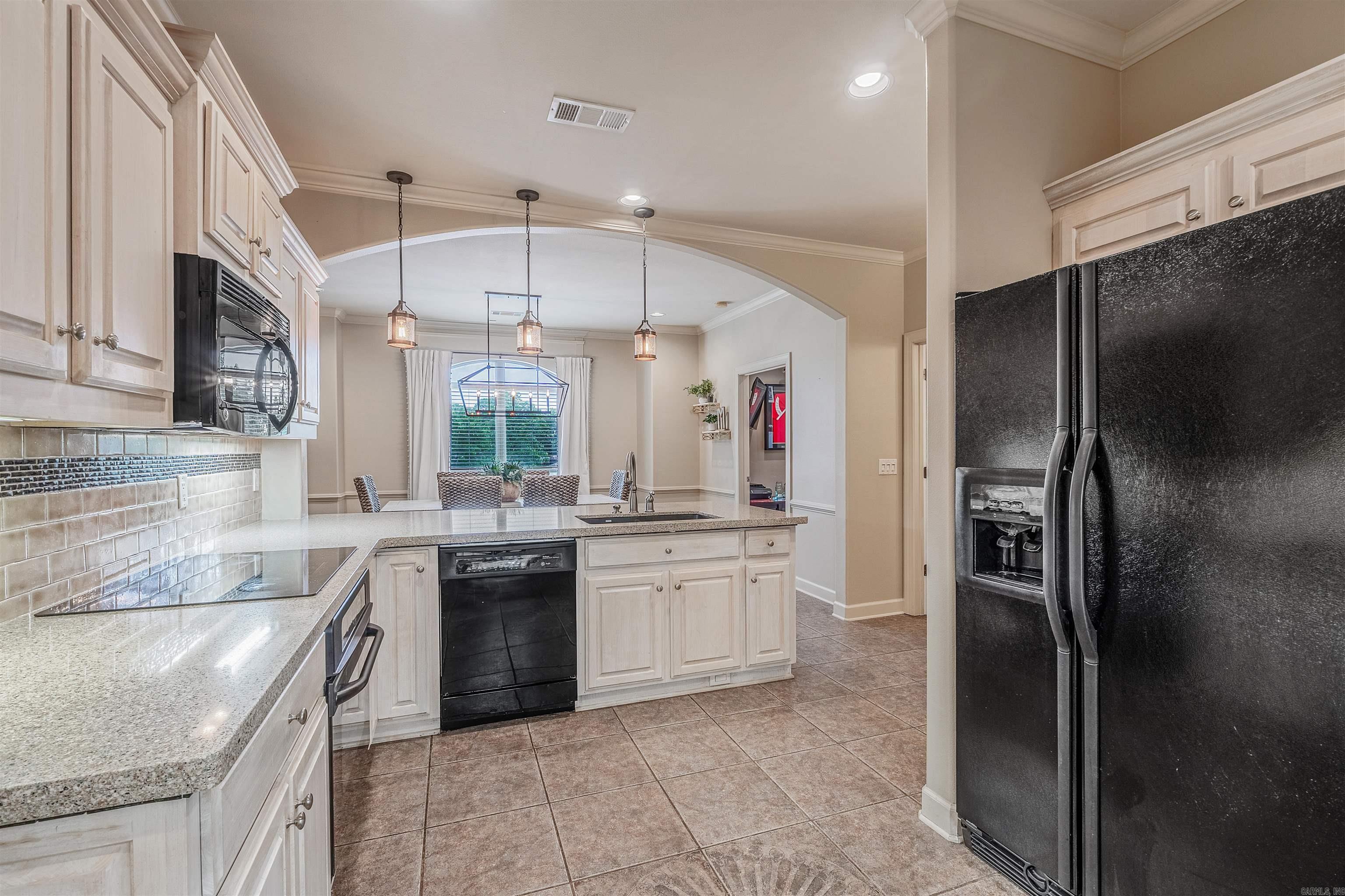 25 Southshore Cove