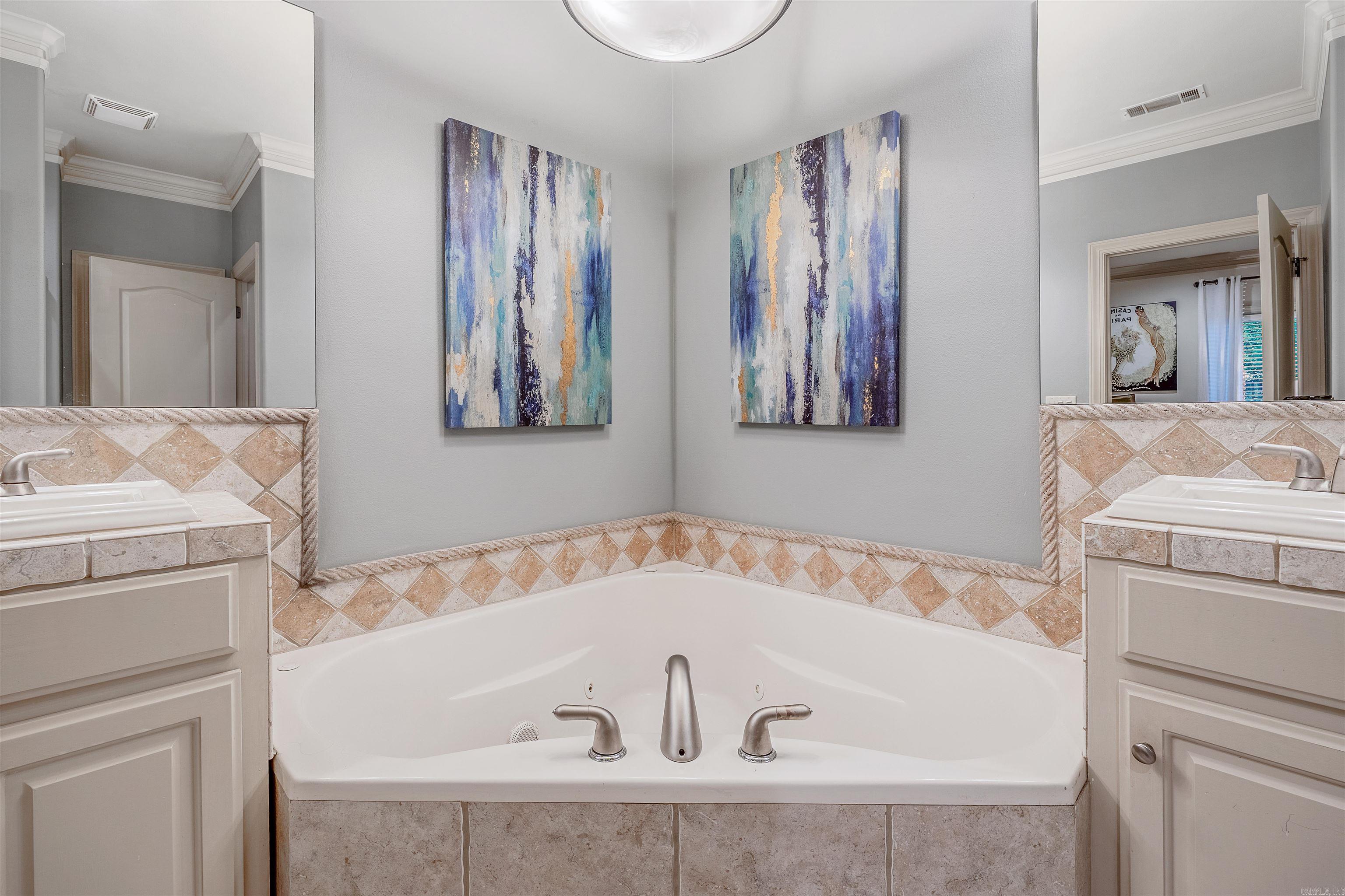 25 Southshore Cove