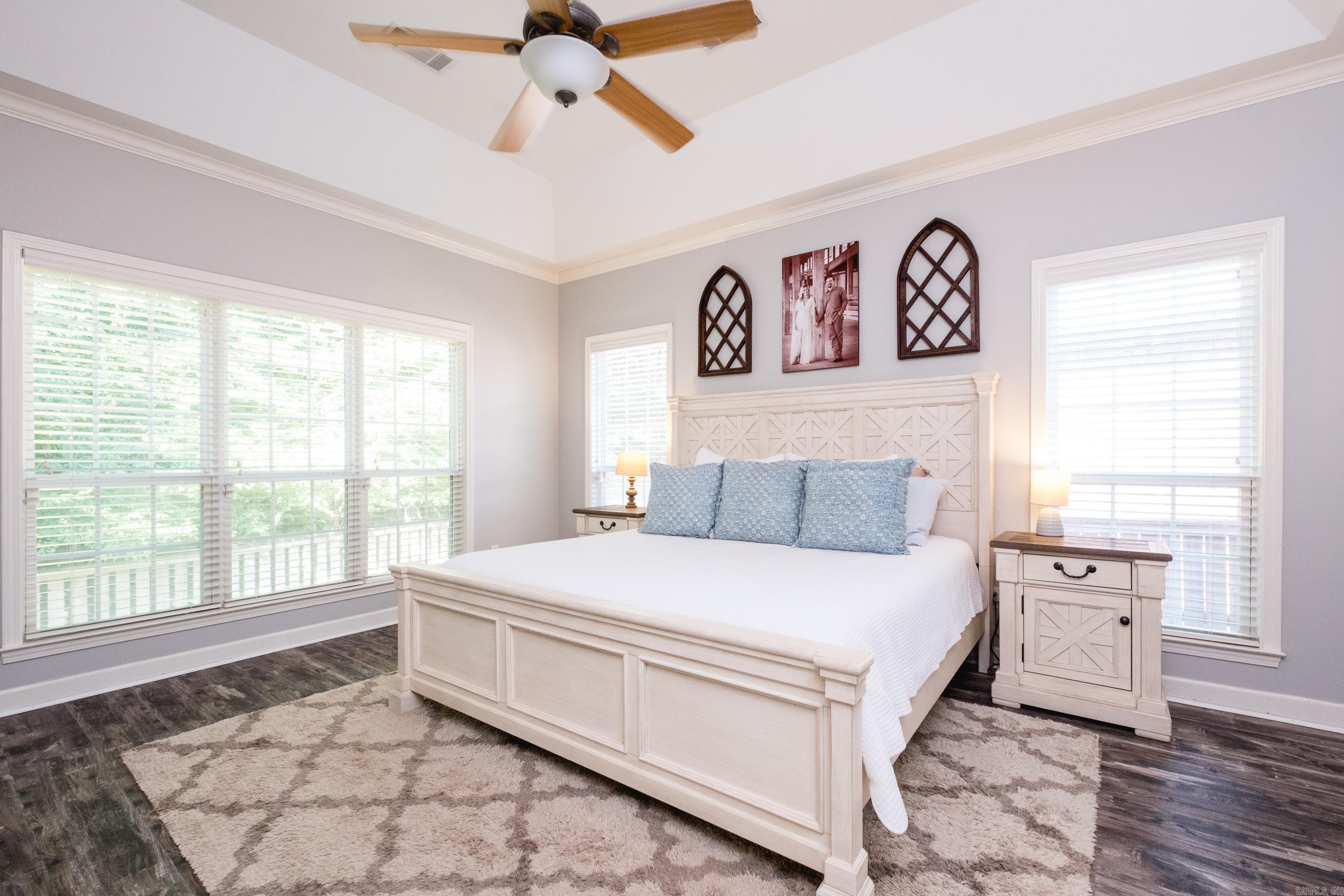 12607 Meadows Edge