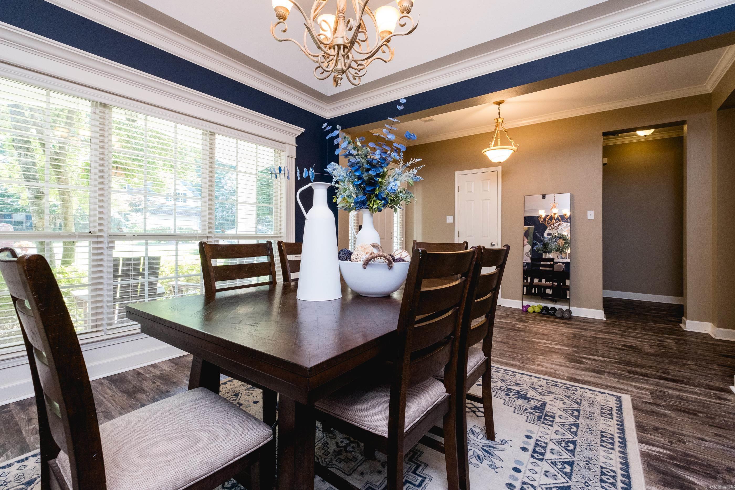 12607 Meadows Edge