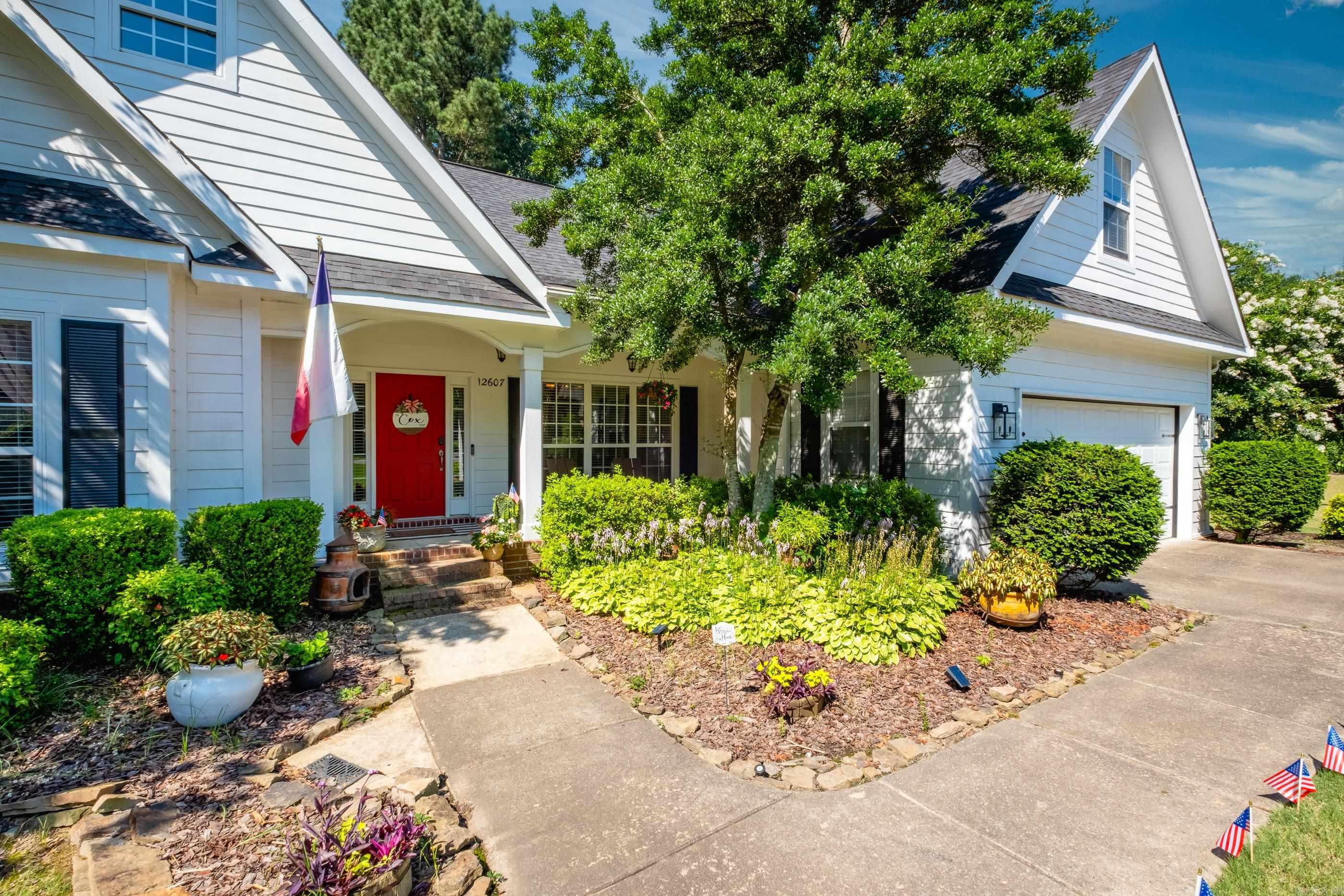 12607 Meadows Edge