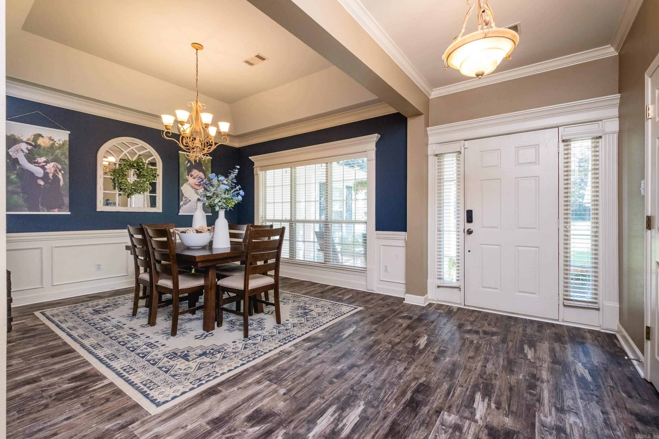 12607 Meadows Edge