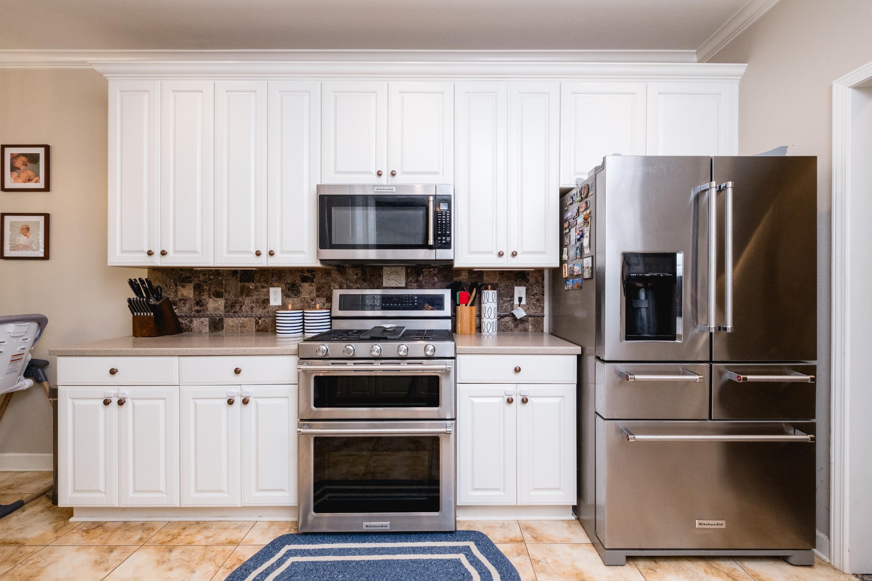 12607 Meadows Edge