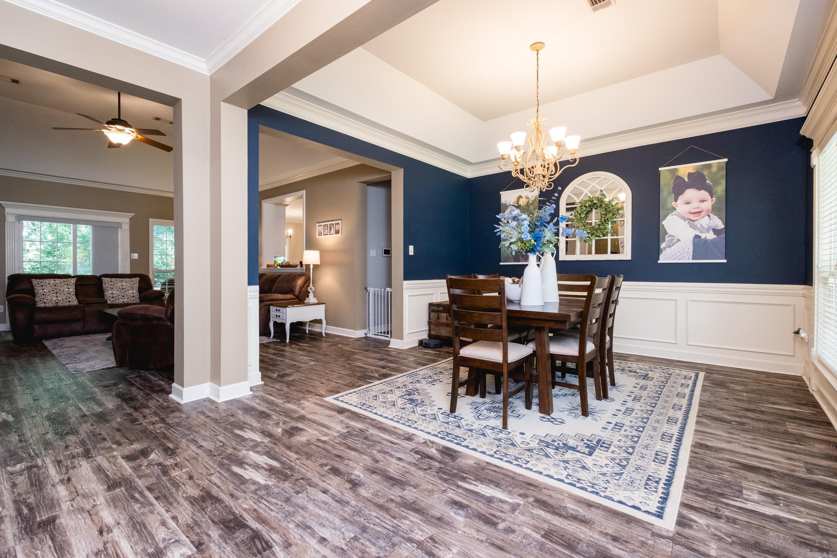 12607 Meadows Edge