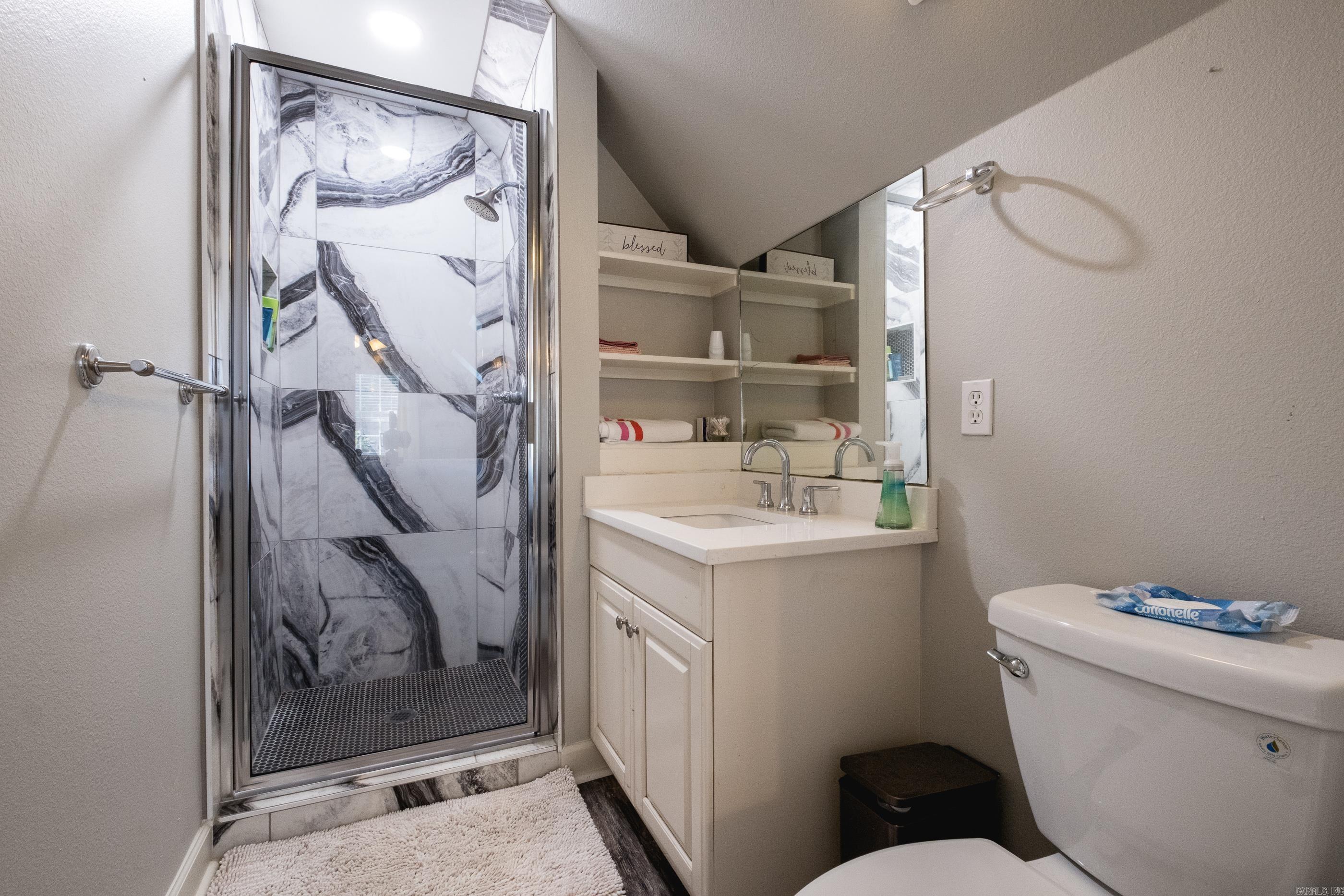 12607 Meadows Edge