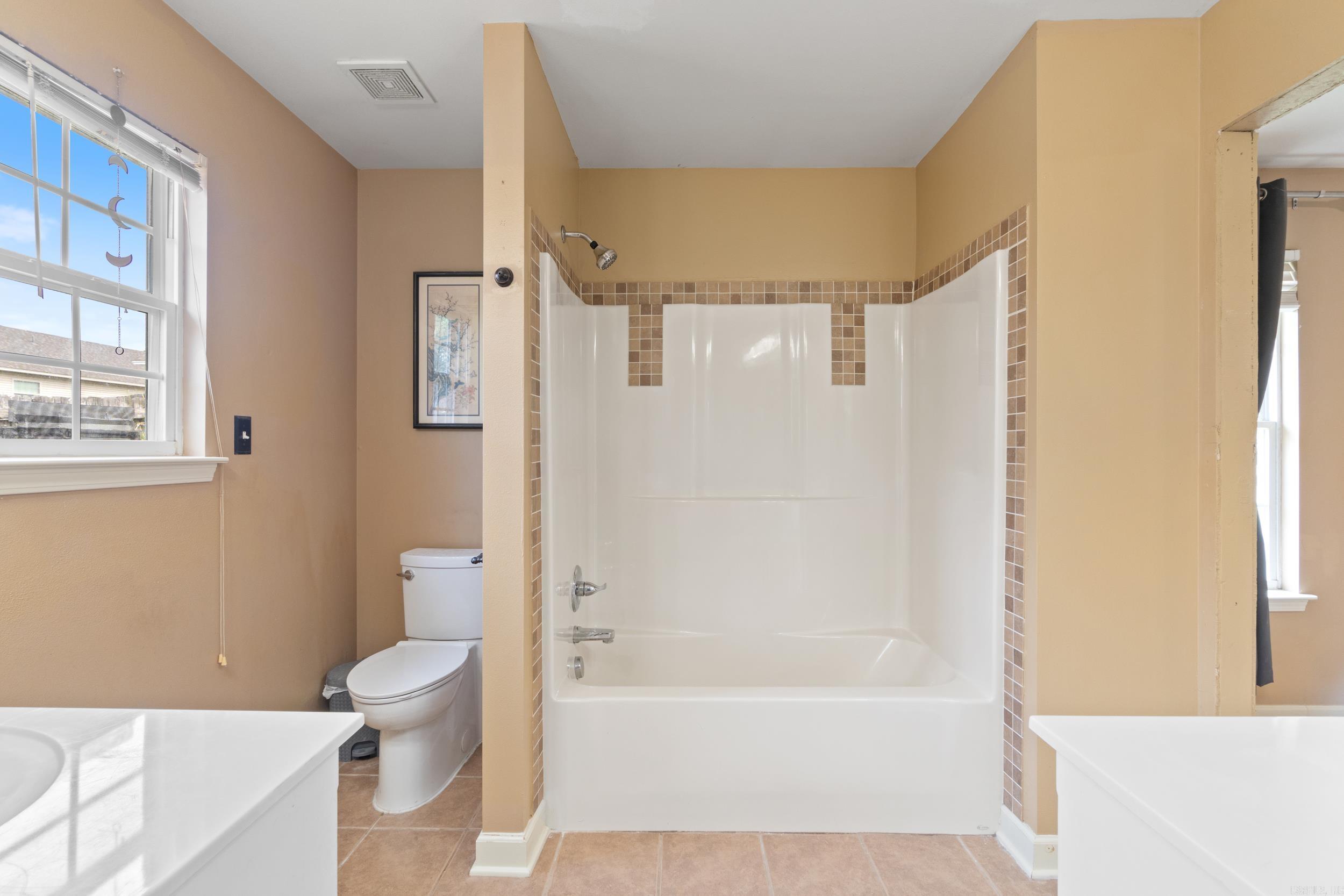 1641 White Oak Circle