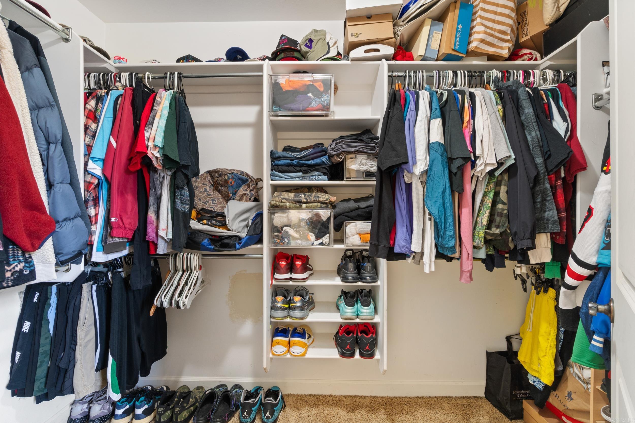 1641 White Oak Circle