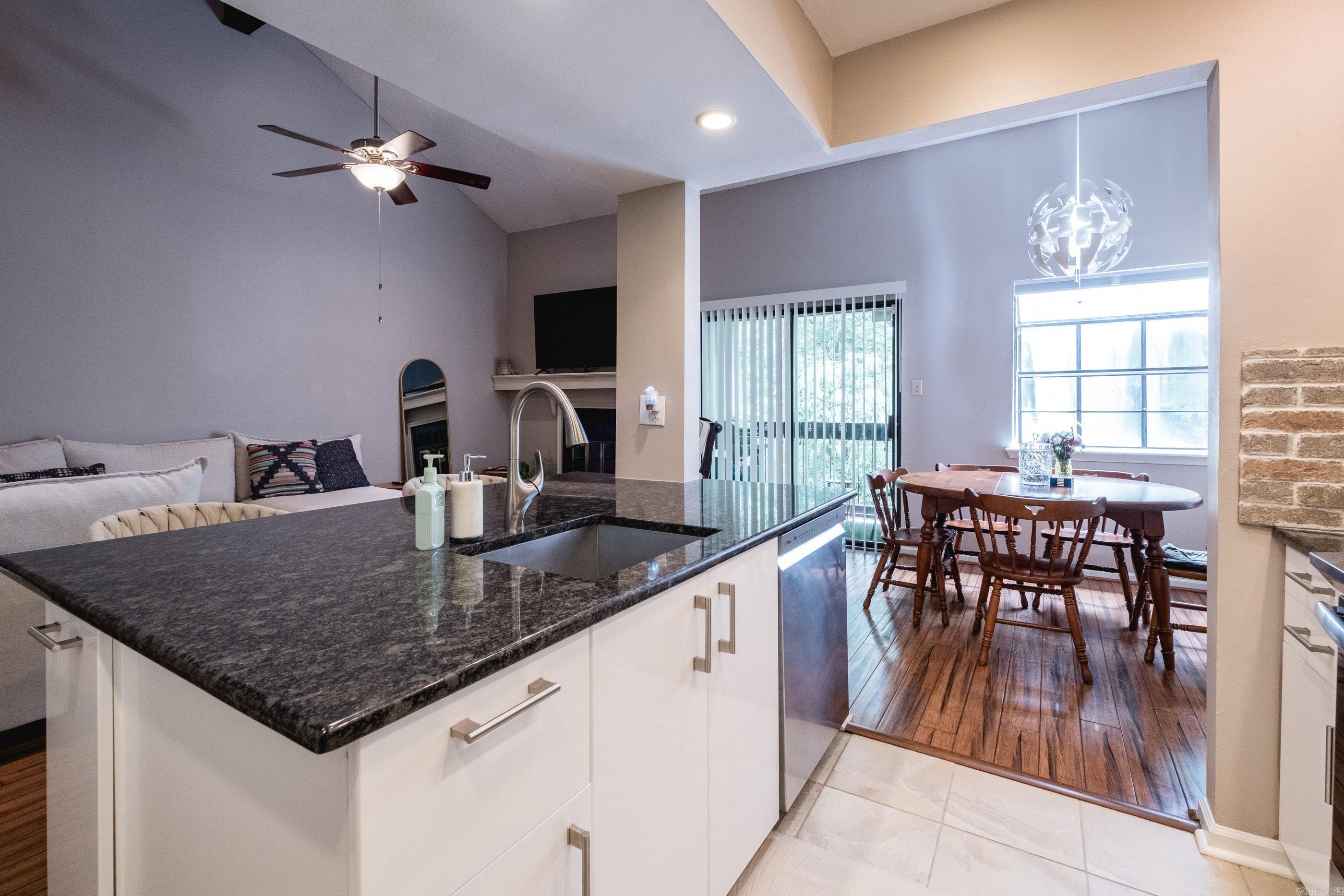 301 Kings Row Drive, 314
