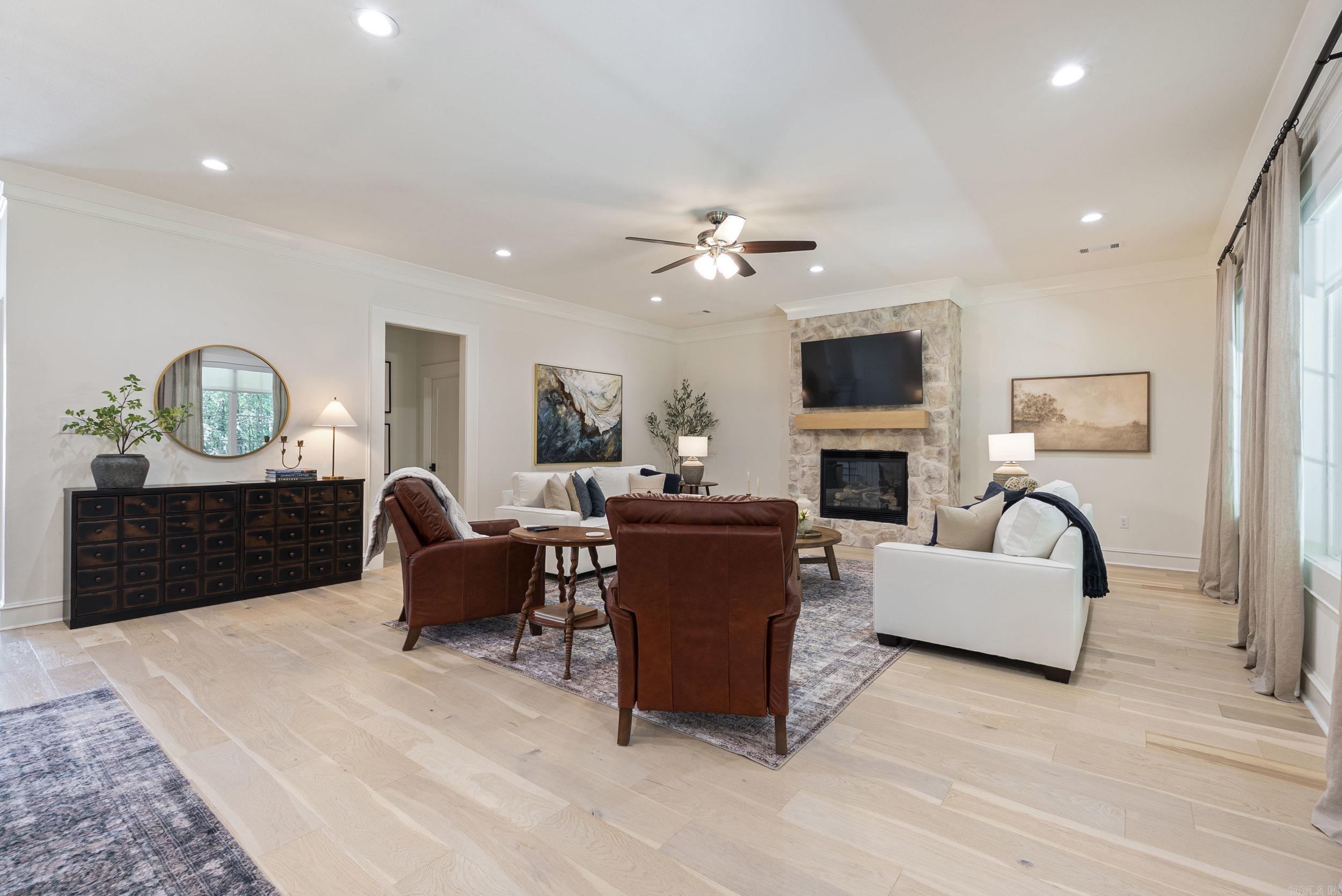 3525 Juniper Drive