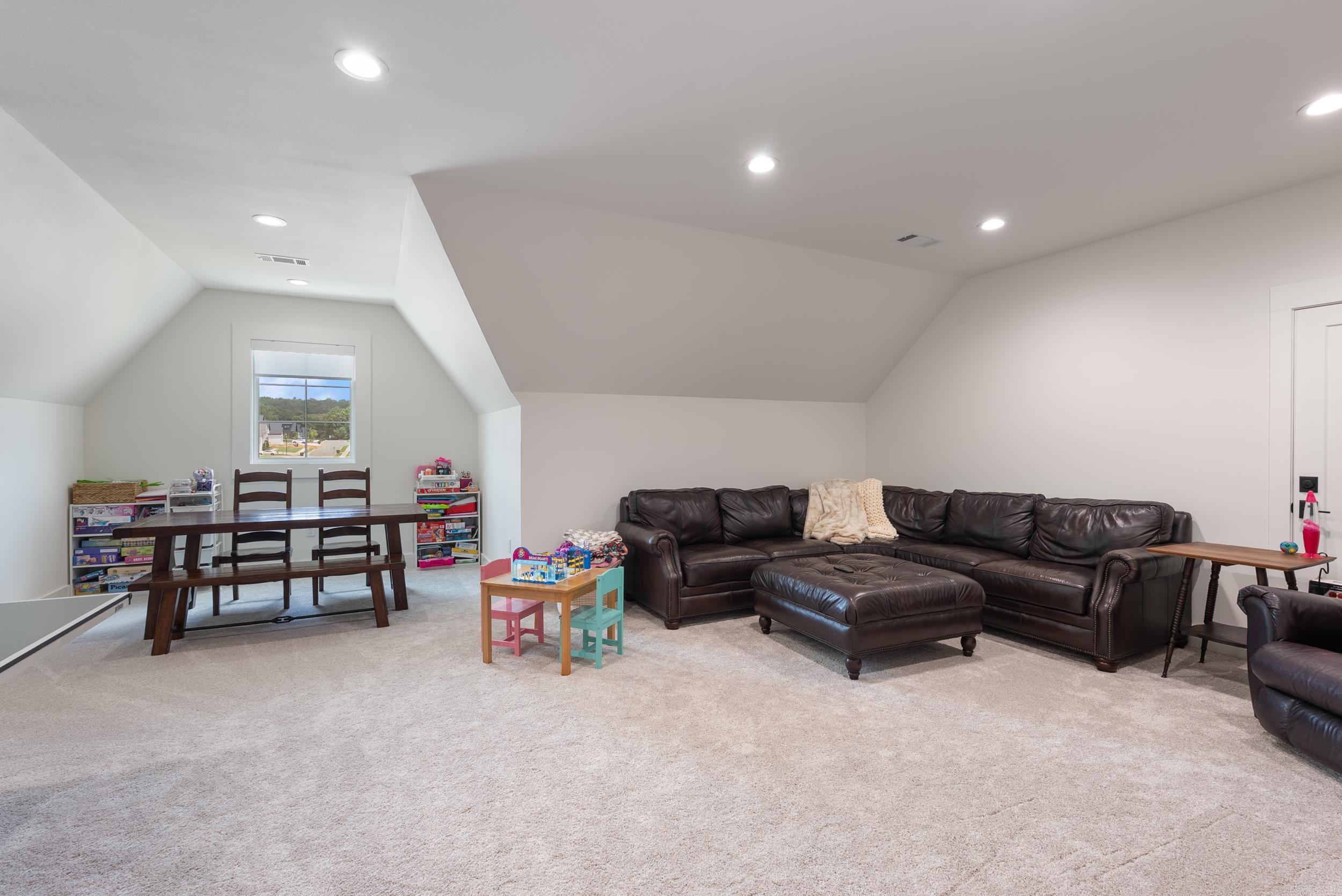 3525 Juniper Drive