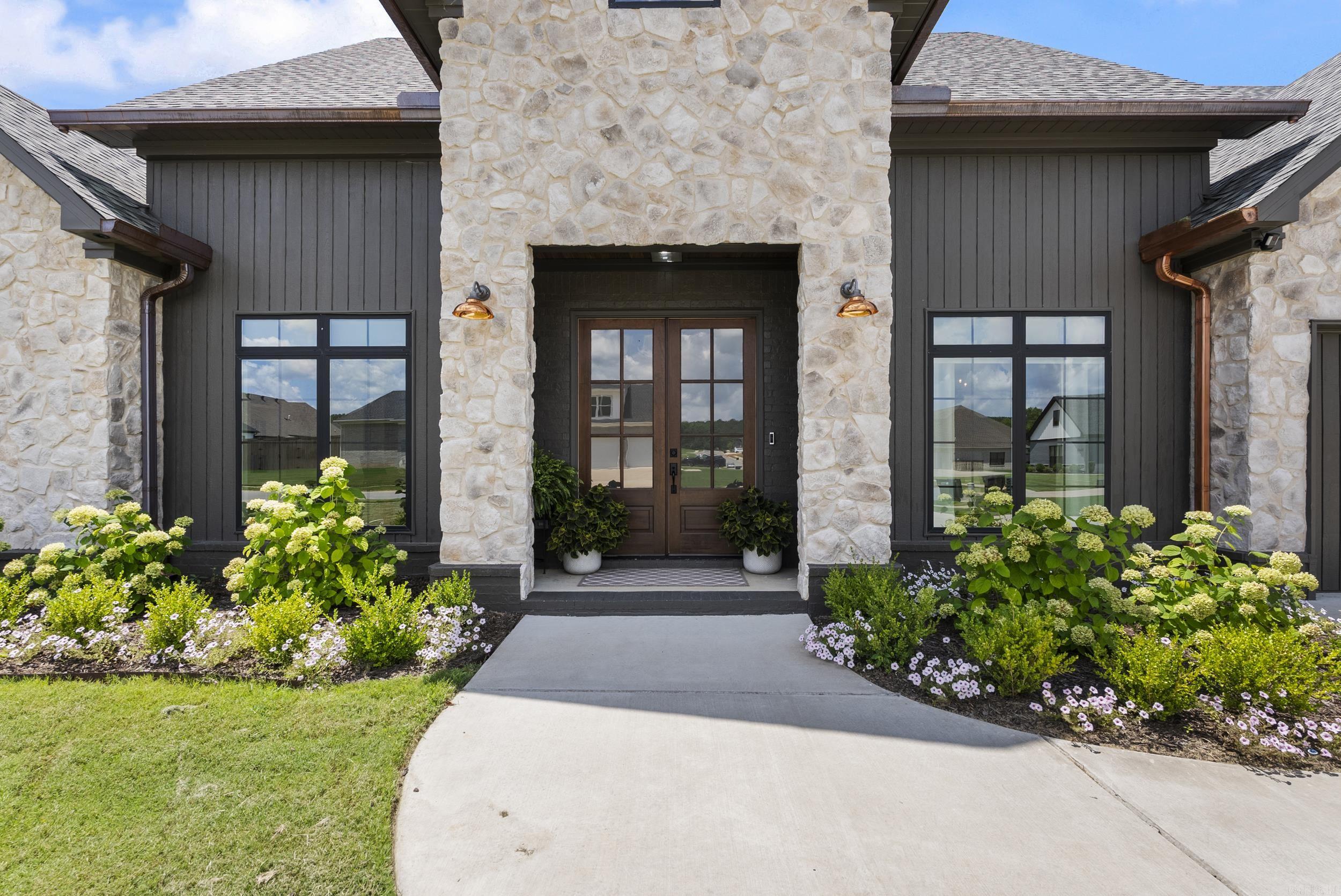 3525 Juniper Drive