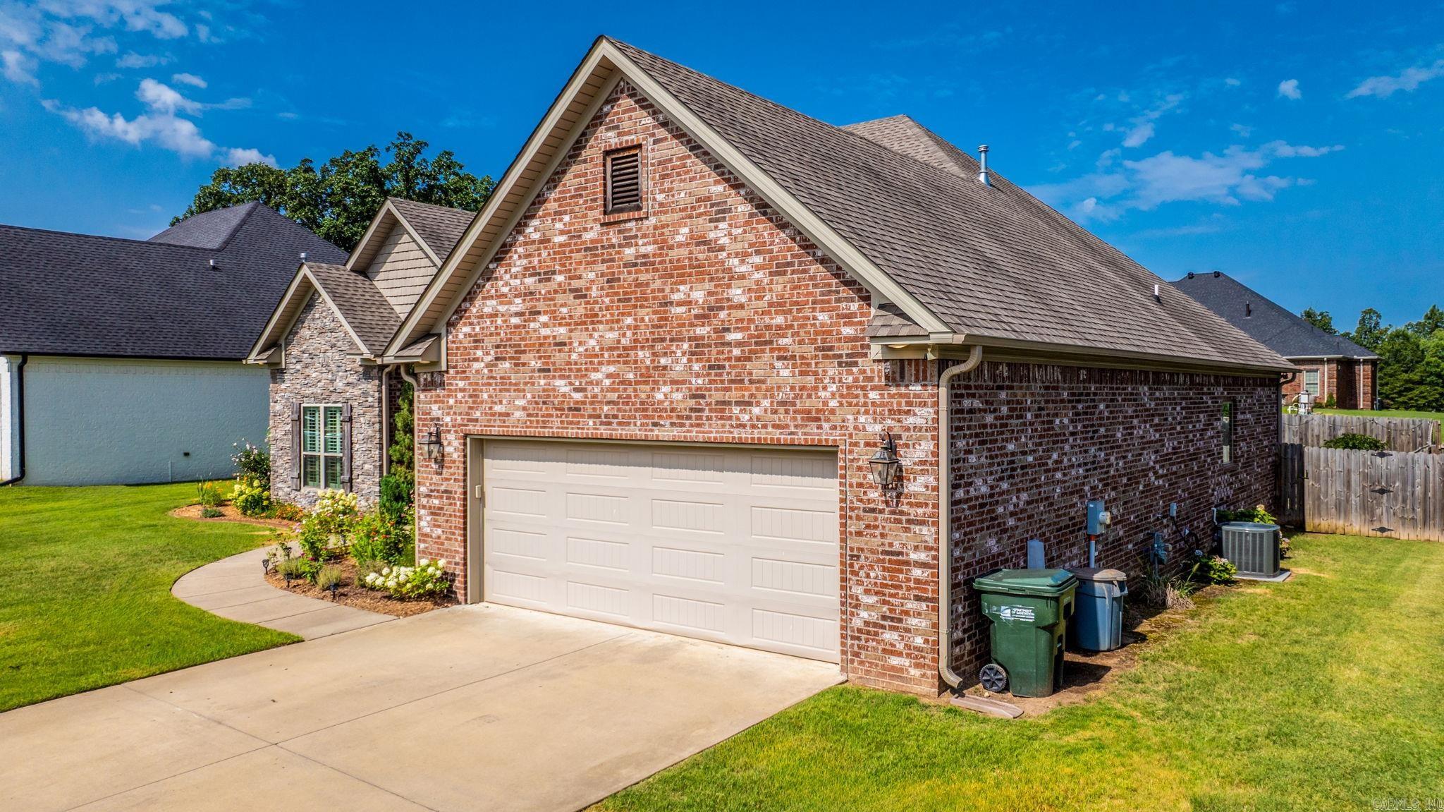 1885 Mullberry Drive