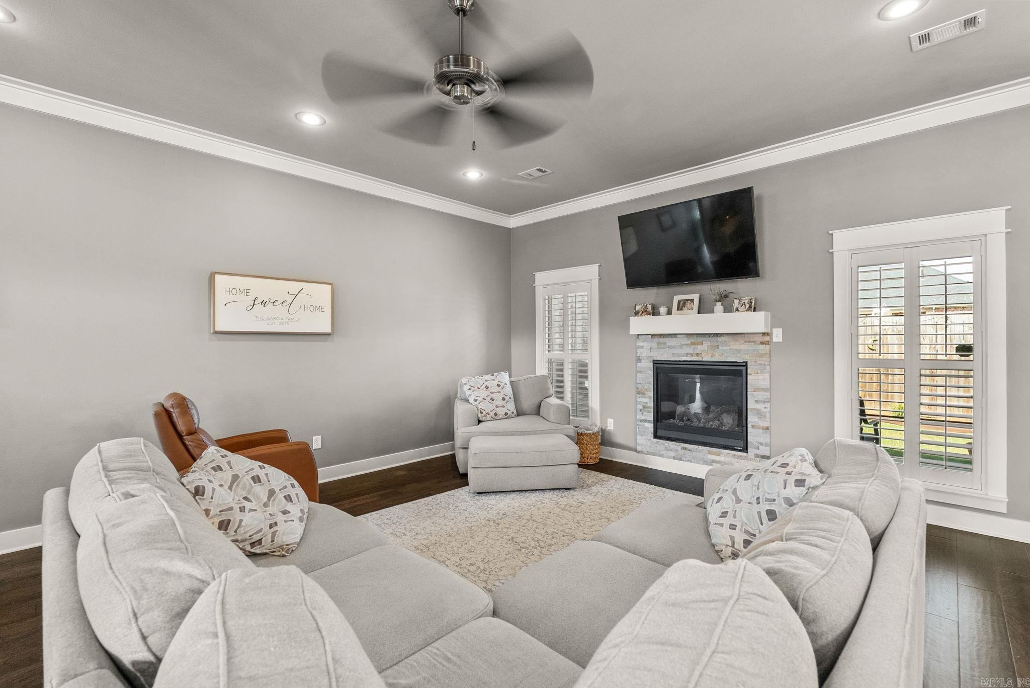 1885 Mullberry Drive