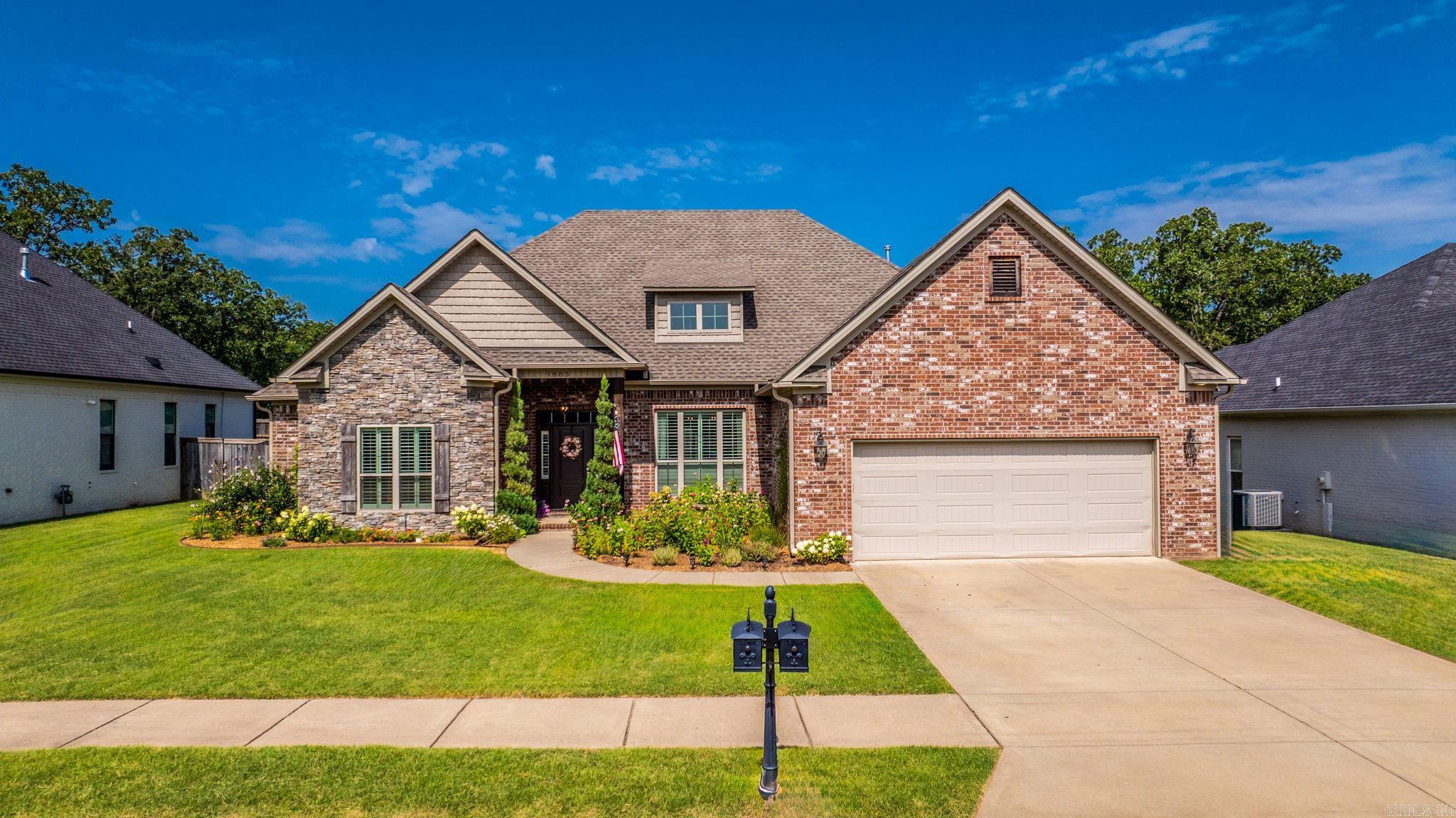 1885 Mullberry Drive