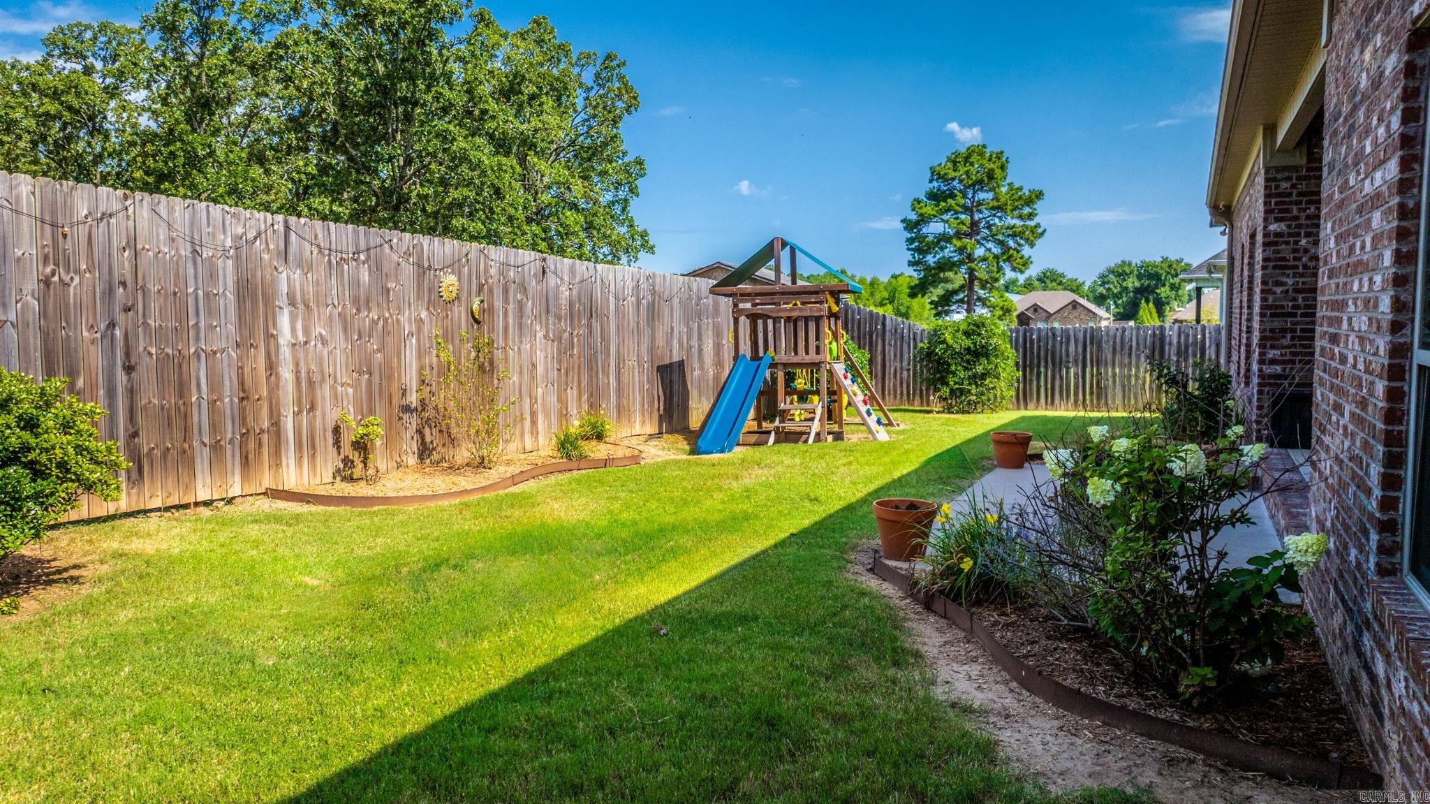 1885 Mullberry Drive