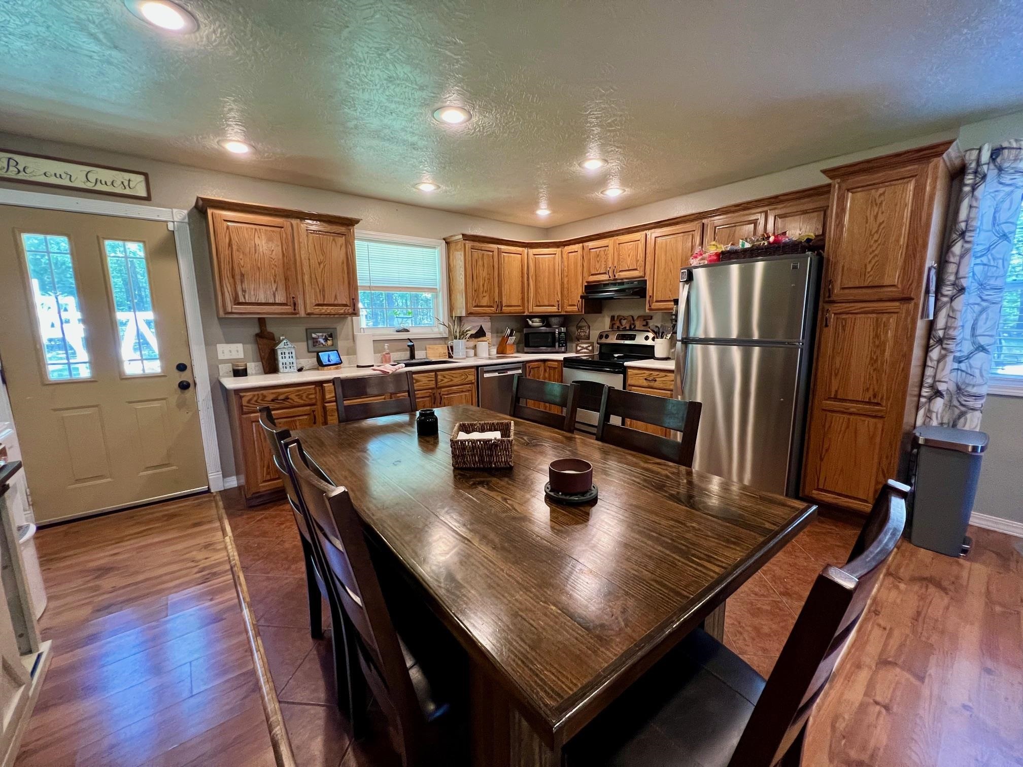 108 Dusty Trail