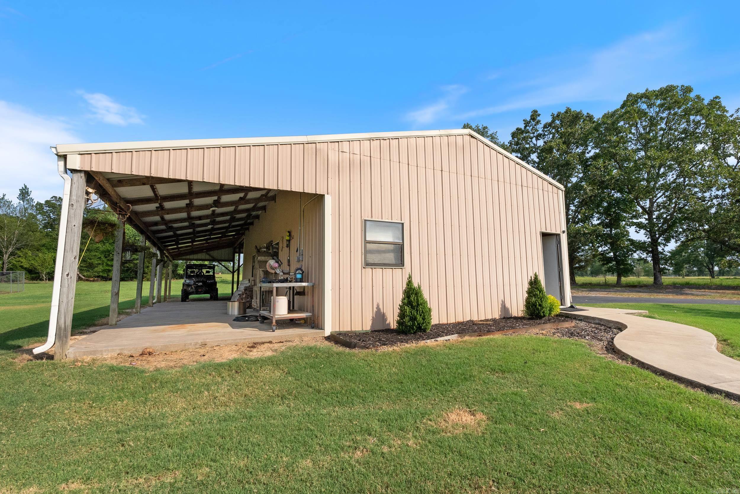 374 Highway 225 East