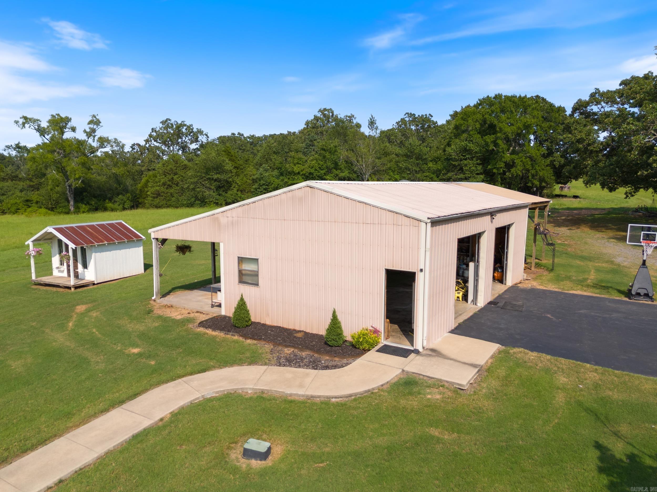 374 Highway 225 East