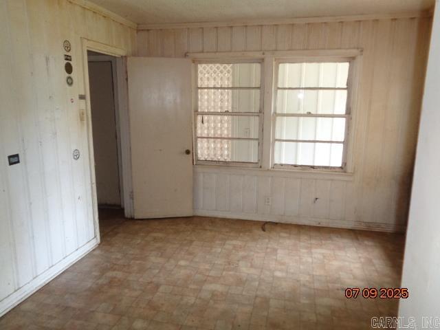 1805 S Van Buren Street