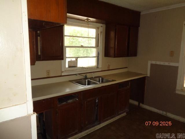 1805 S Van Buren Street