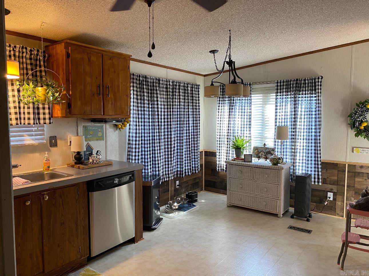 17300 Cabes Point Road