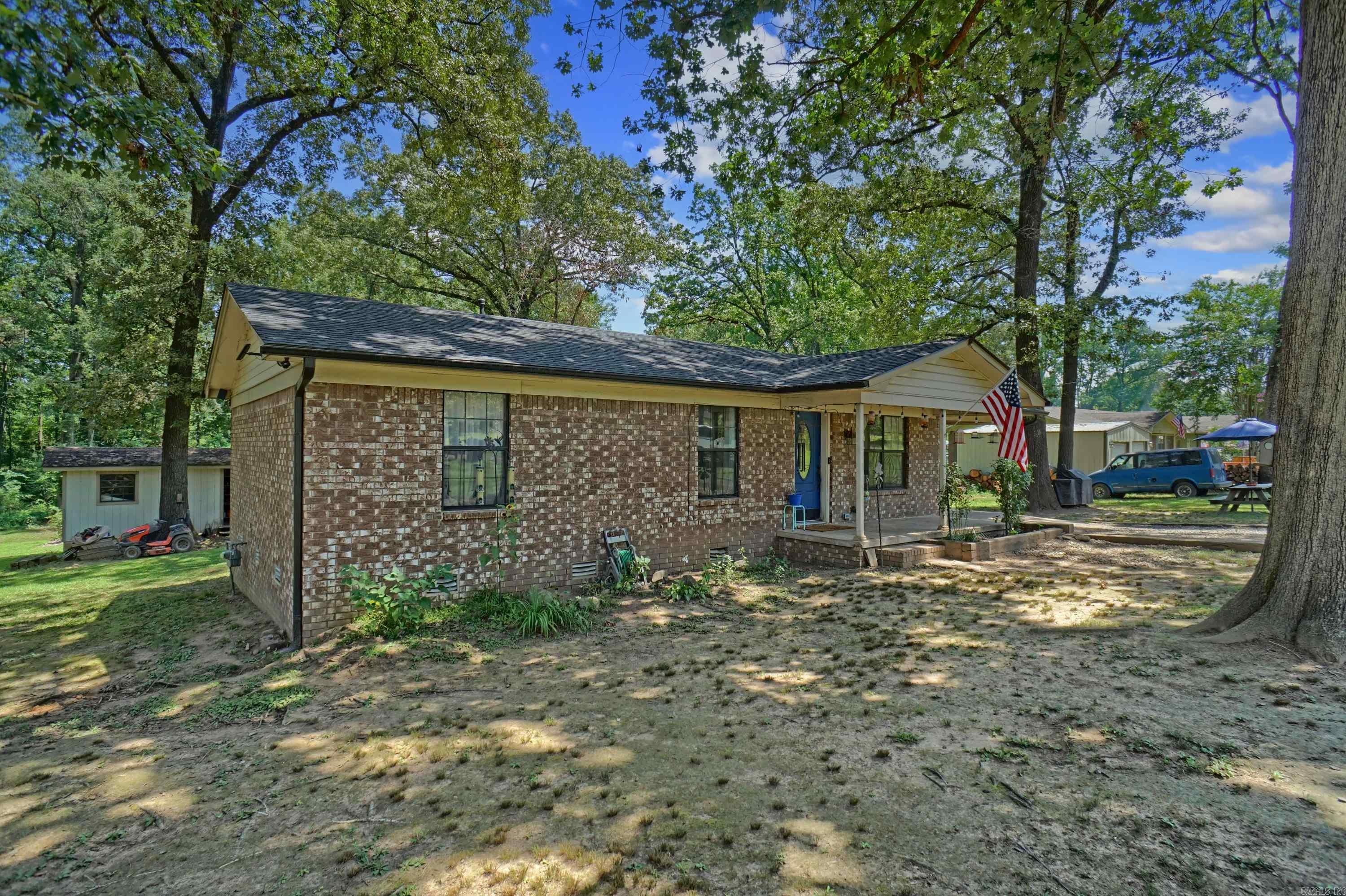 152 Holts Road