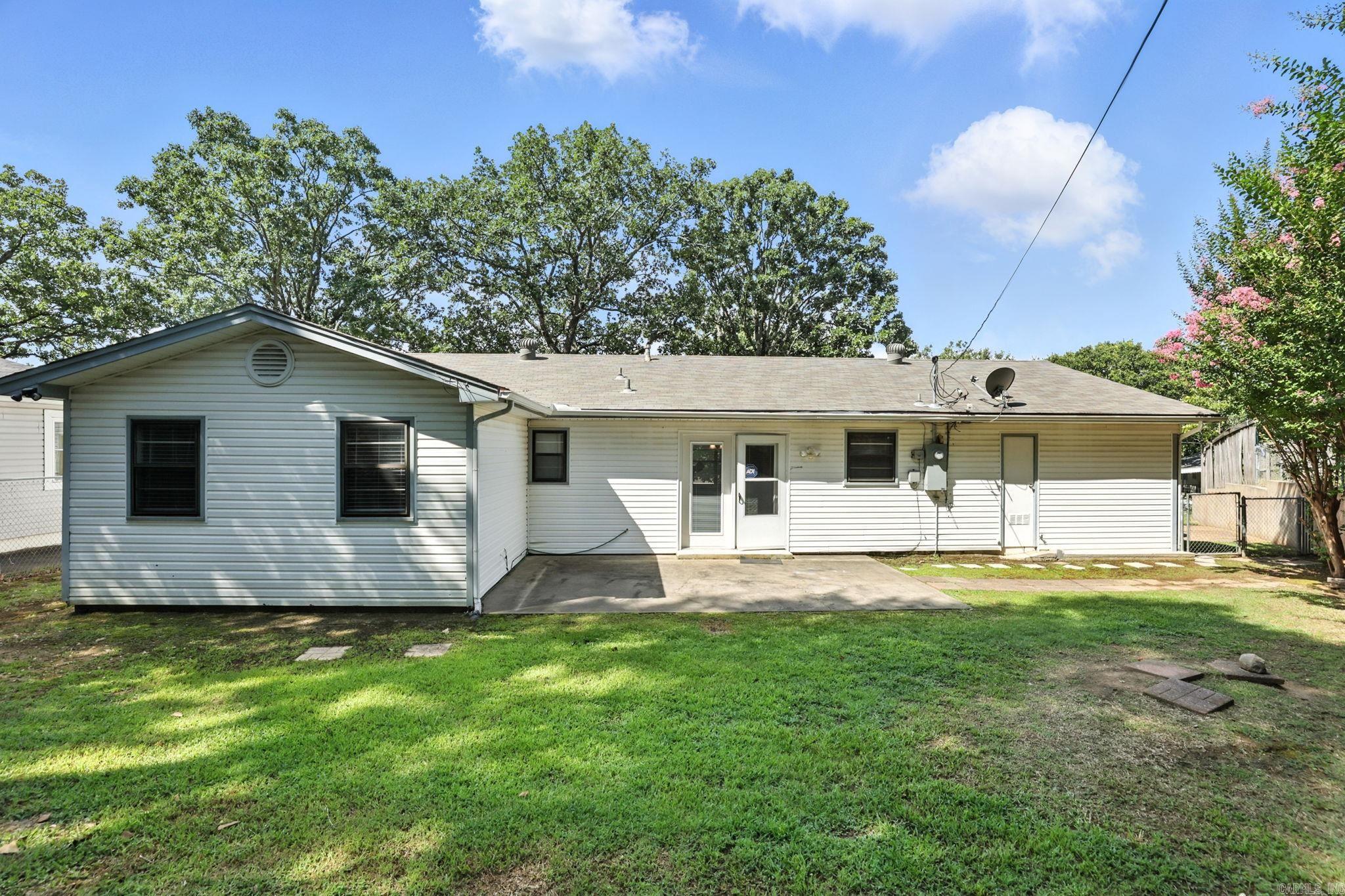 205 Windhill Dr