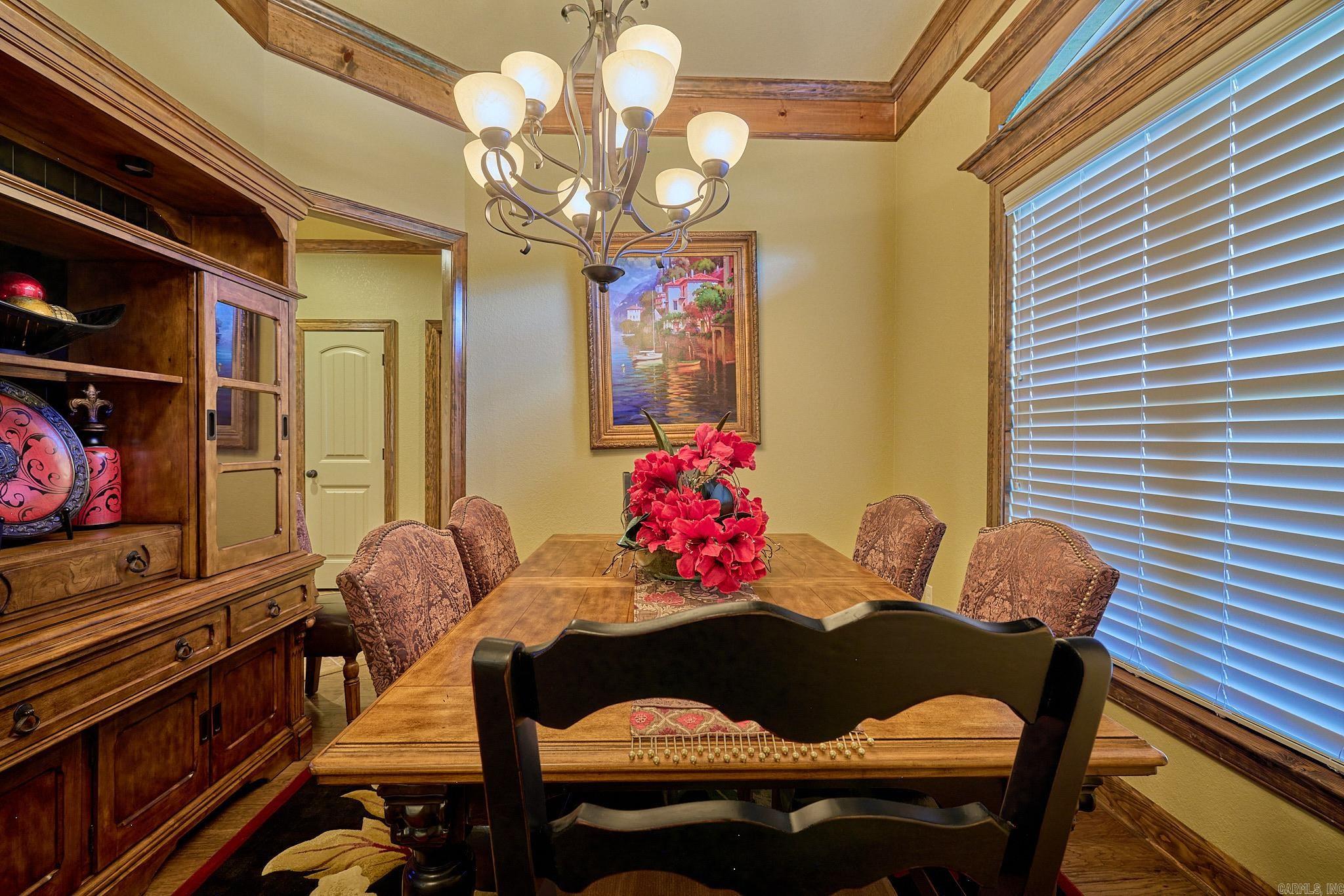 6220 Pierce Manse Loop