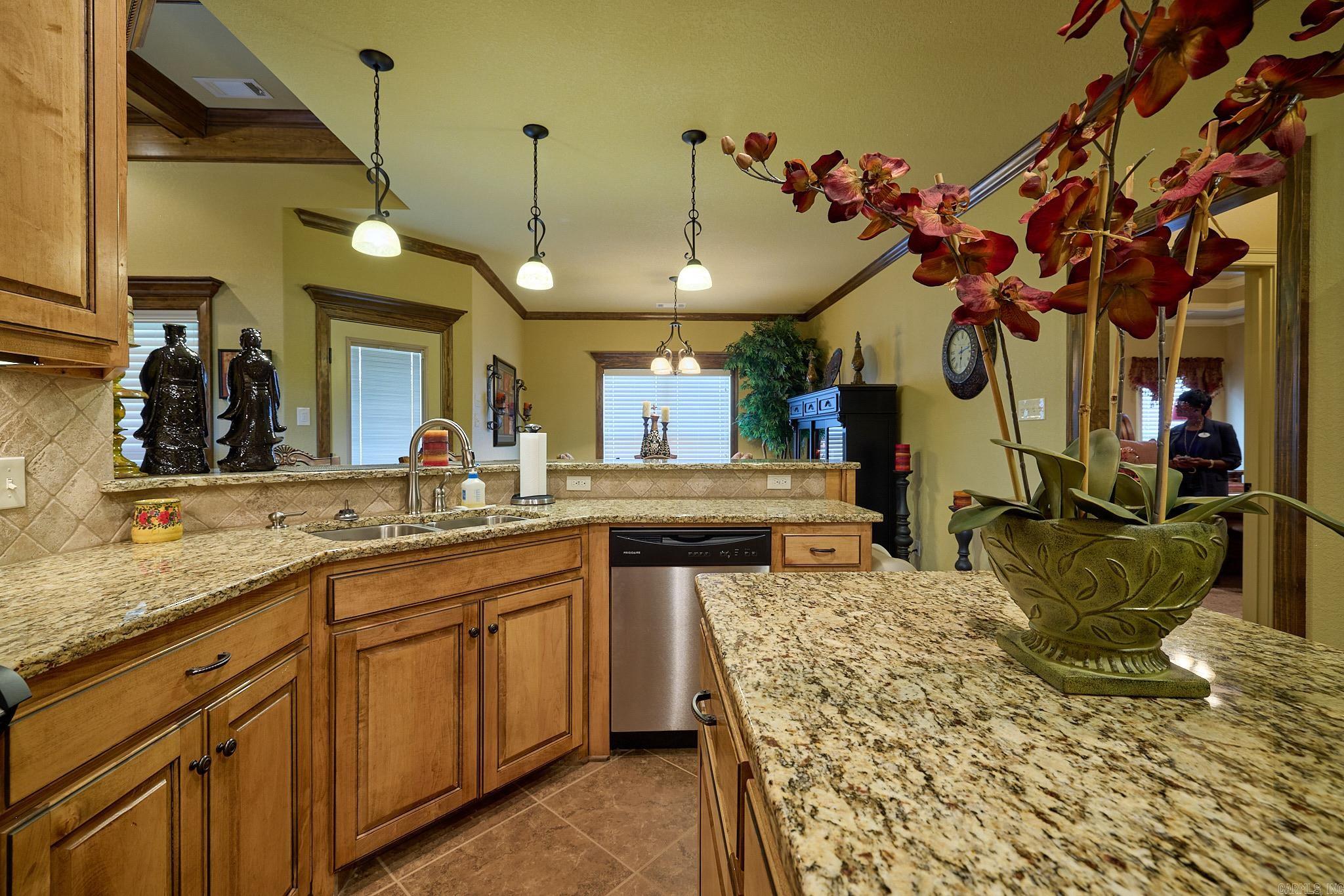 6220 Pierce Manse Loop