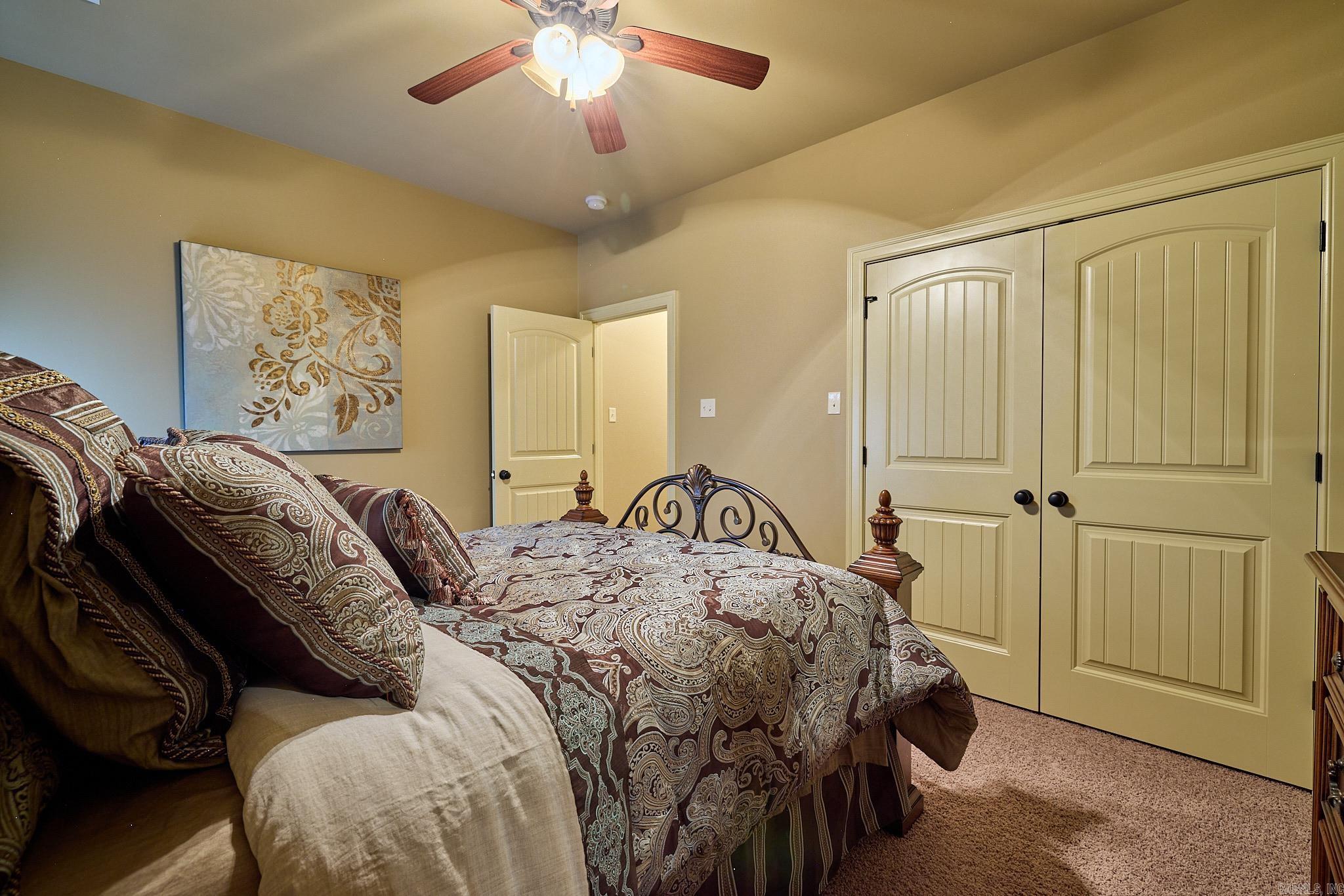 6220 Pierce Manse Loop