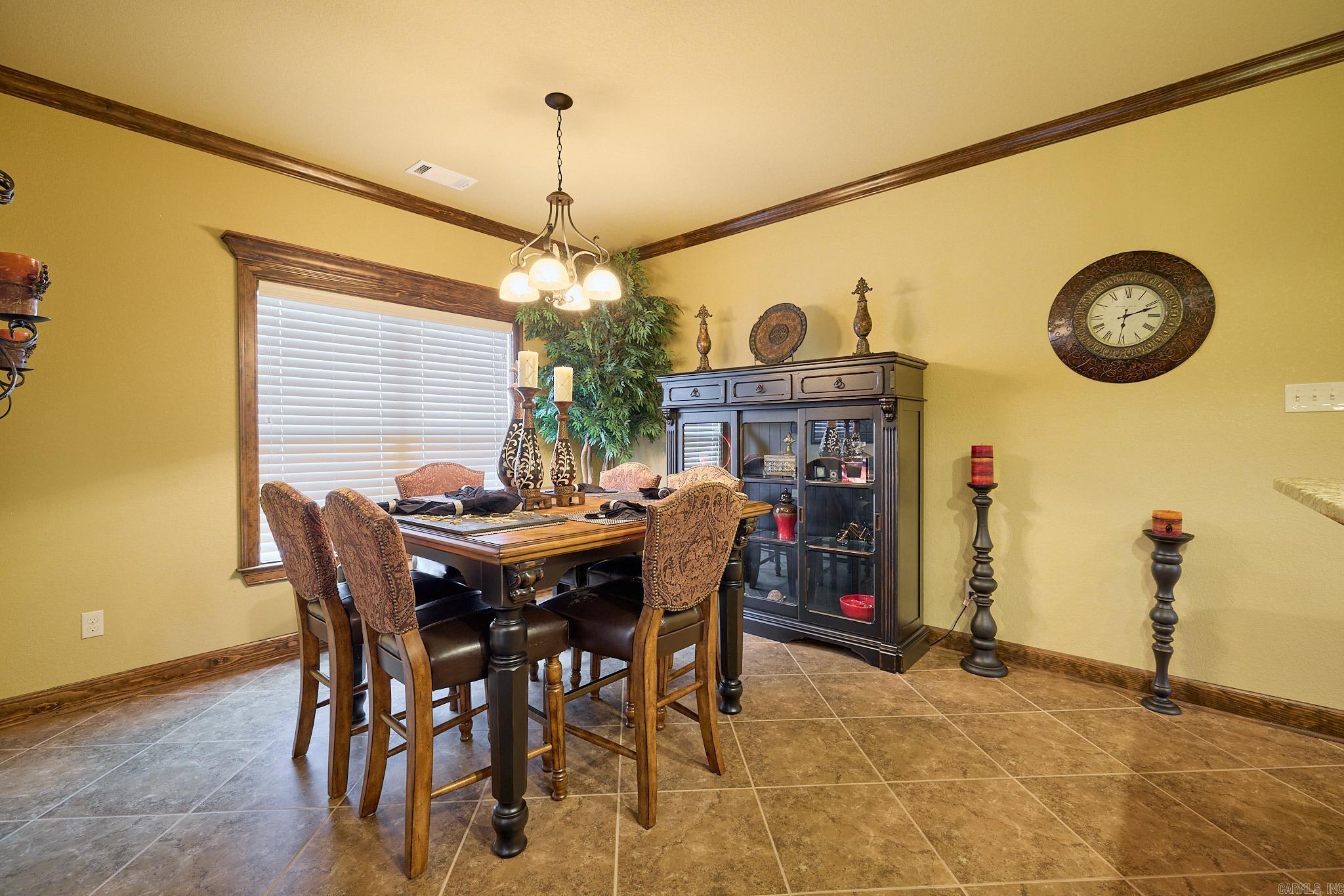 6220 Pierce Manse Loop