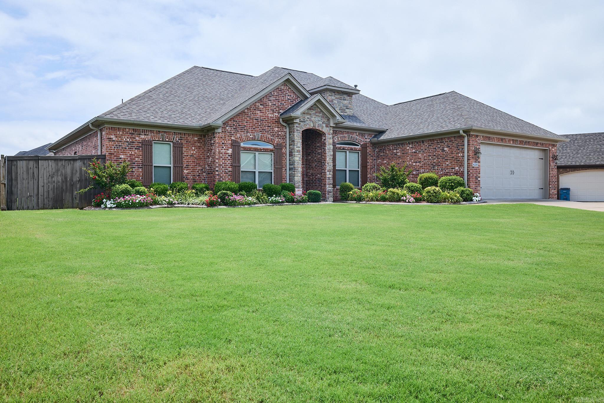 6220 Pierce Manse Loop