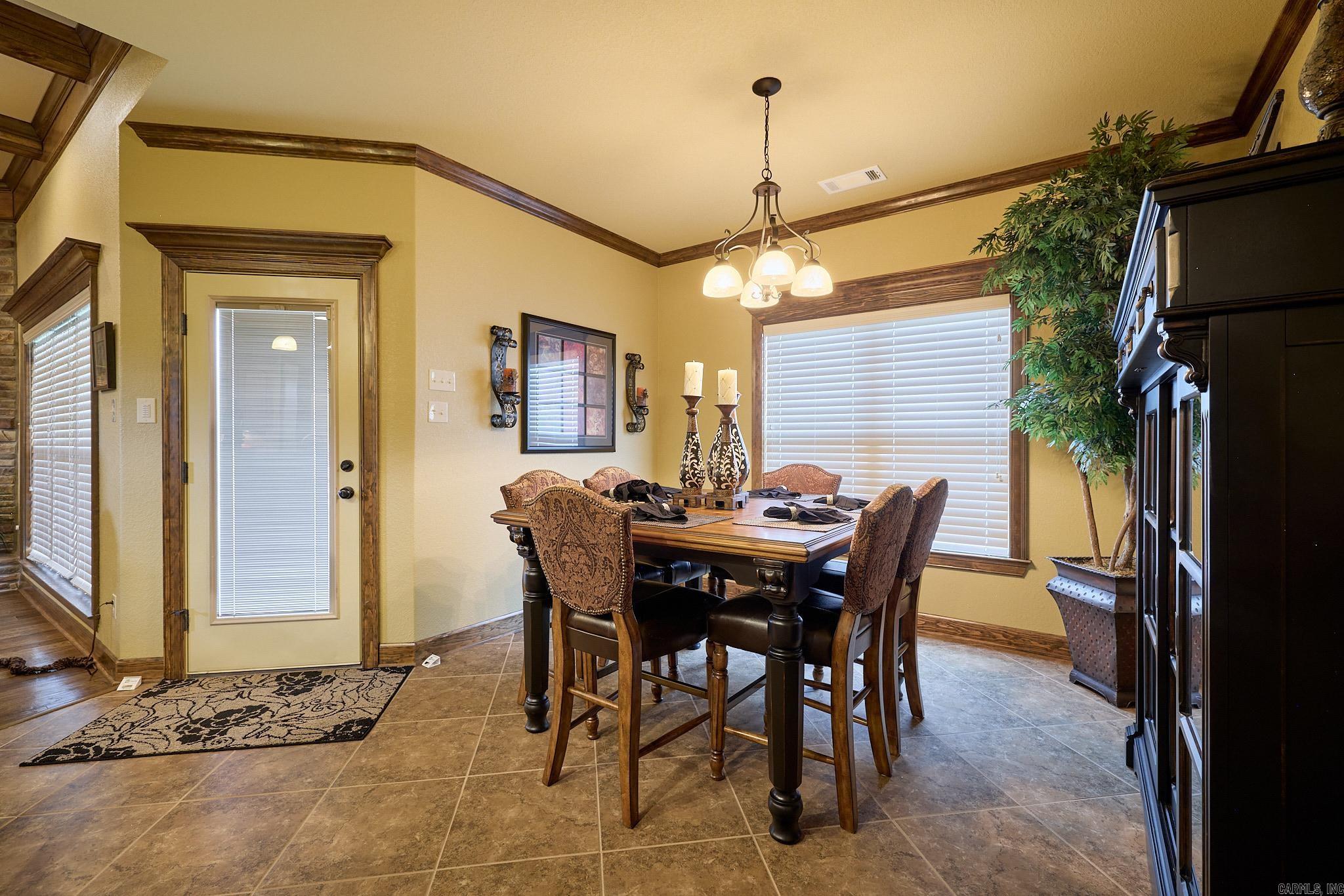 6220 Pierce Manse Loop