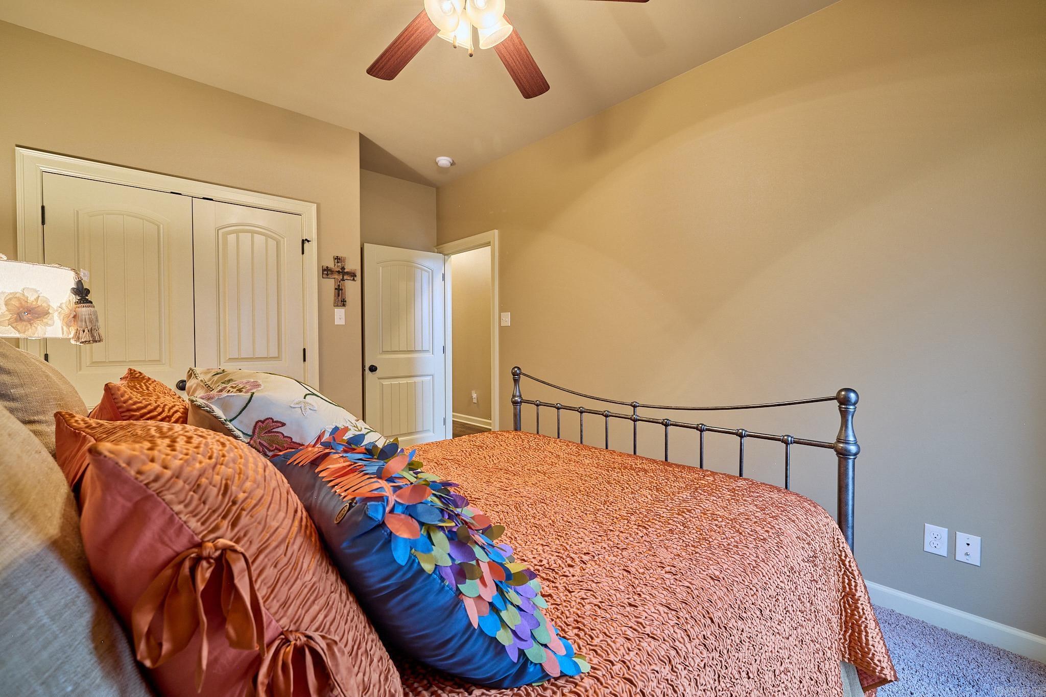 6220 Pierce Manse Loop