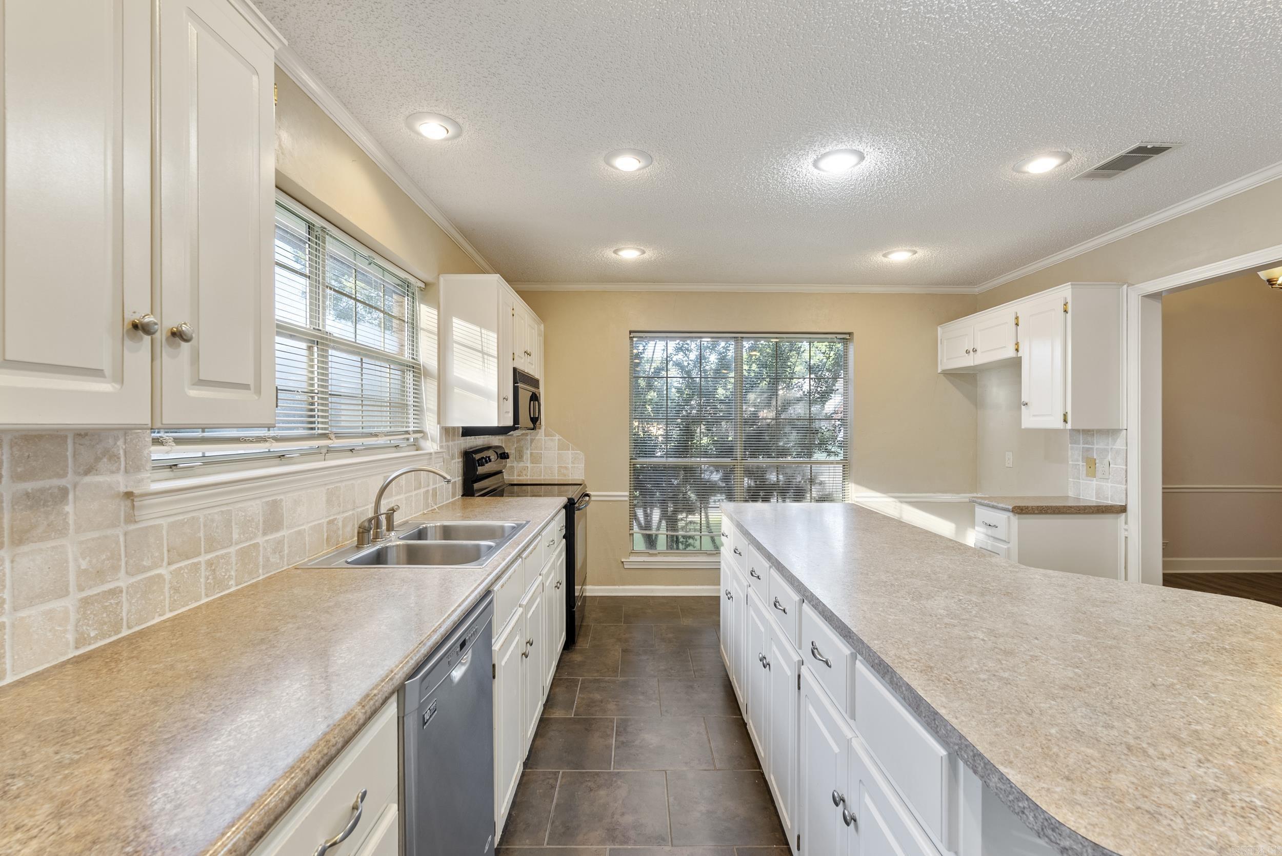 650 Northwind Circle