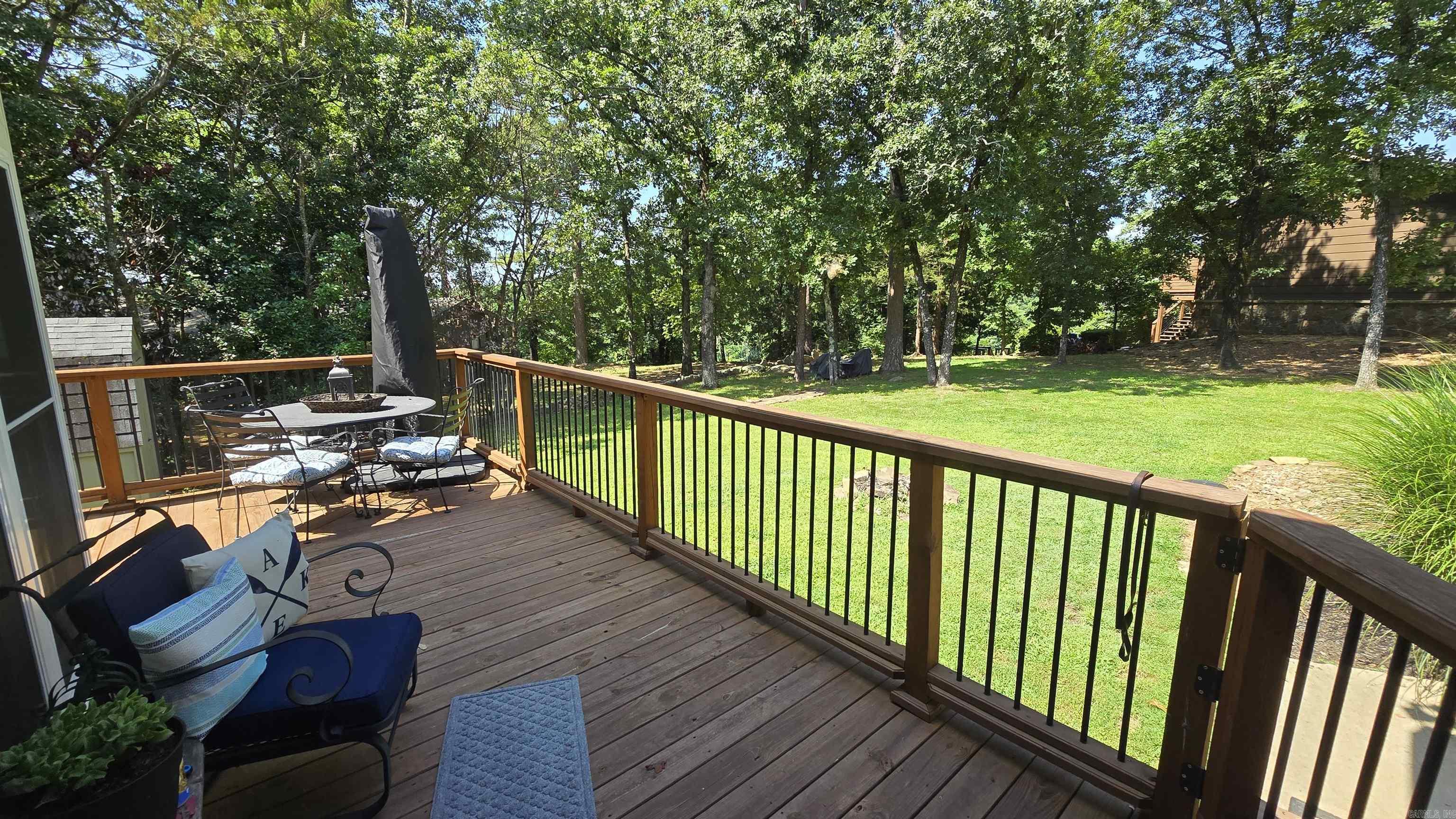 102 Tee Pee Trail Corner