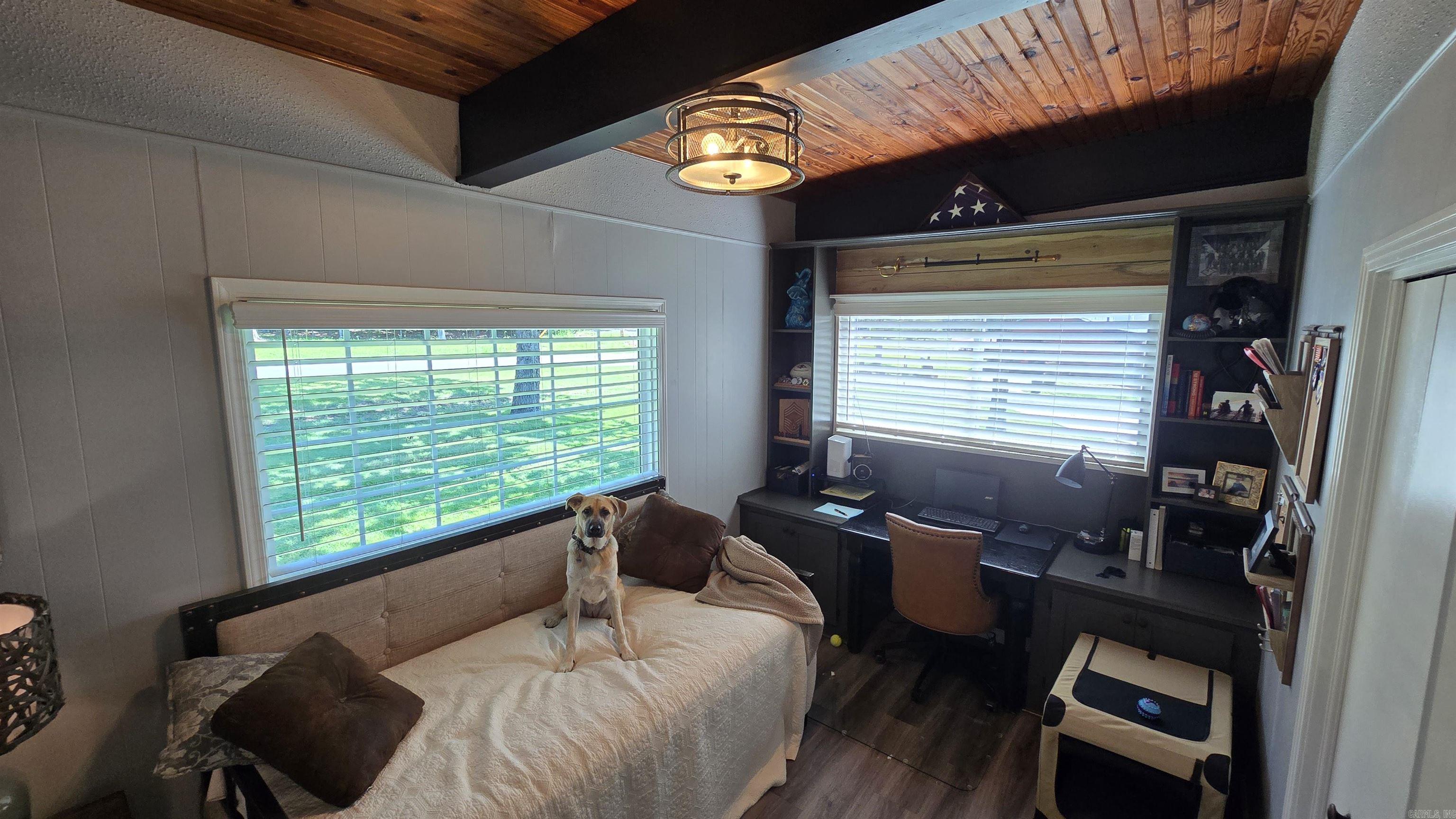 102 Tee Pee Trail Corner