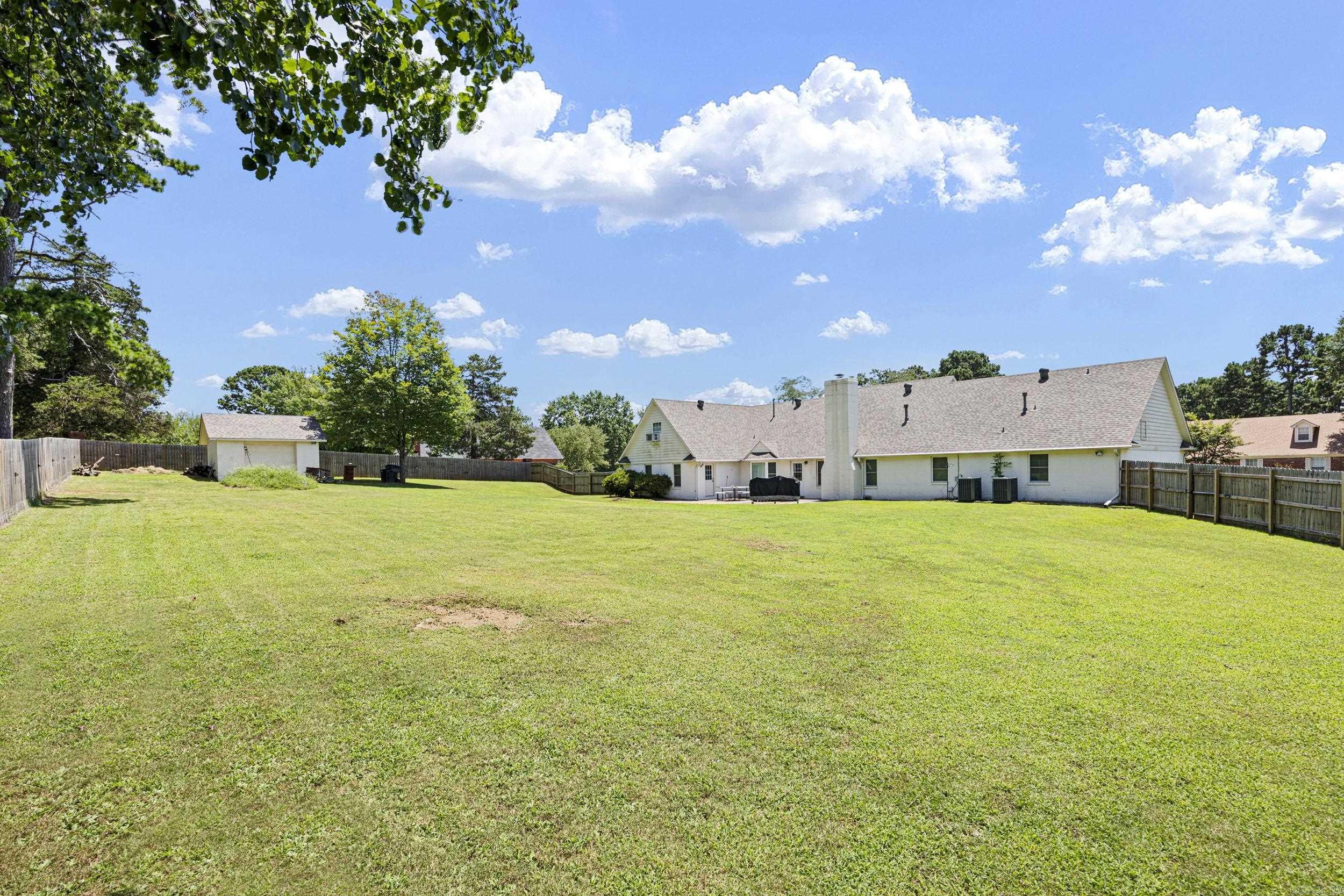 2916 Highland Dr