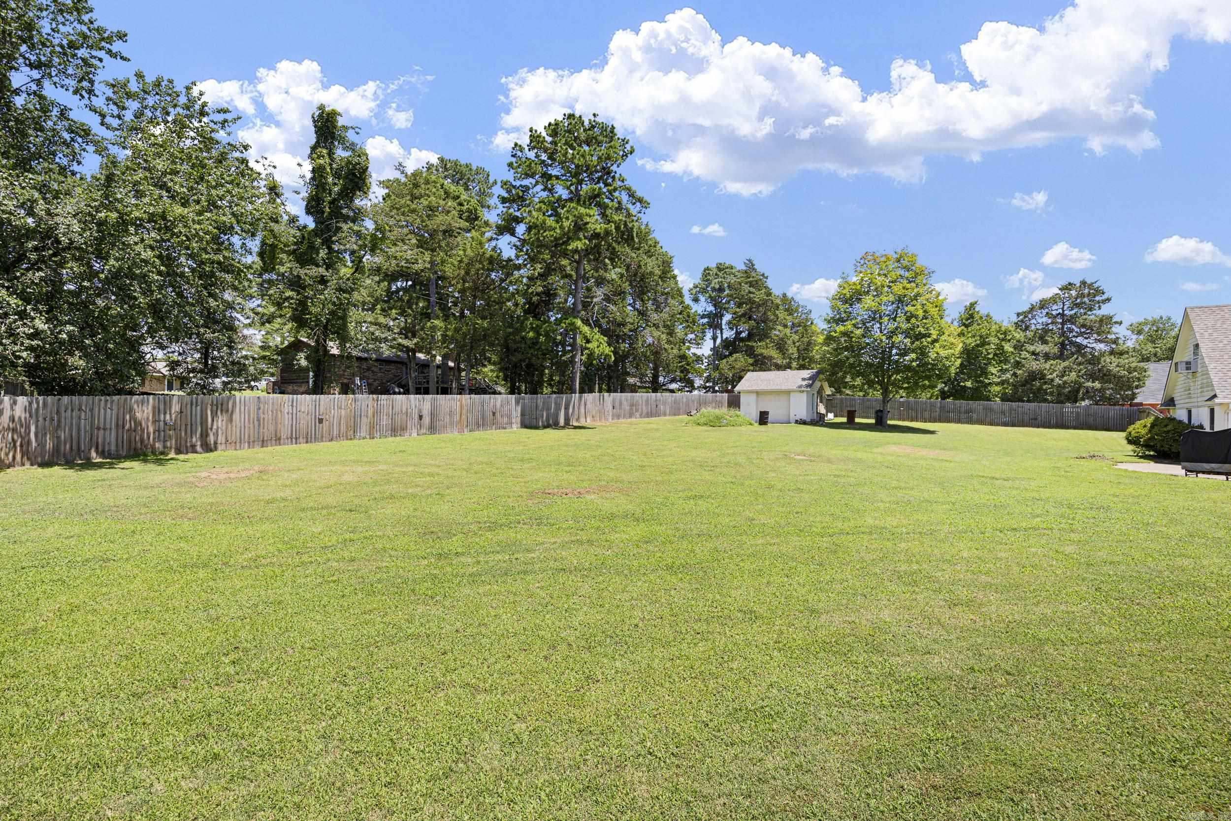 2916 Highland Dr